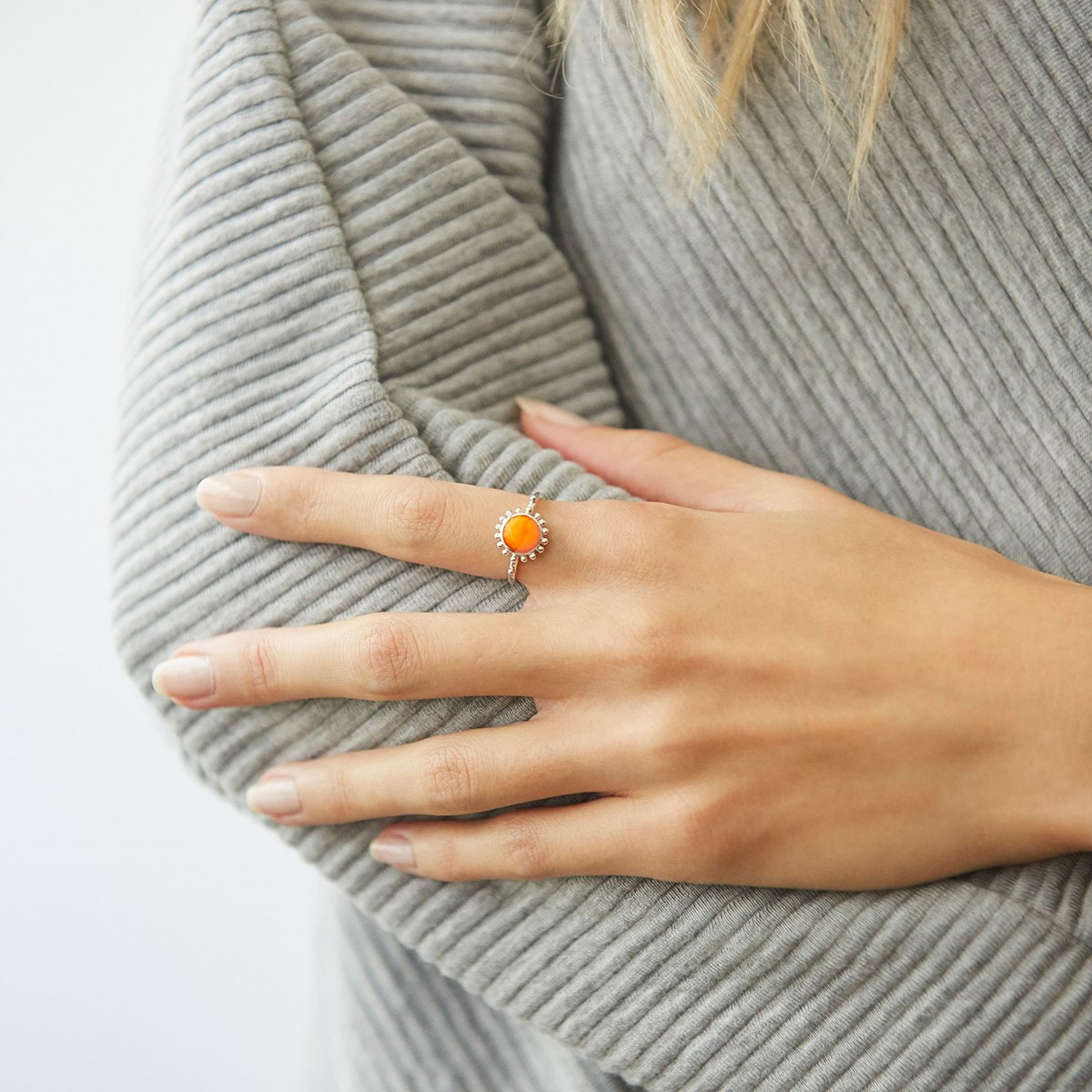 Bague Soleil Cornaline, Surya