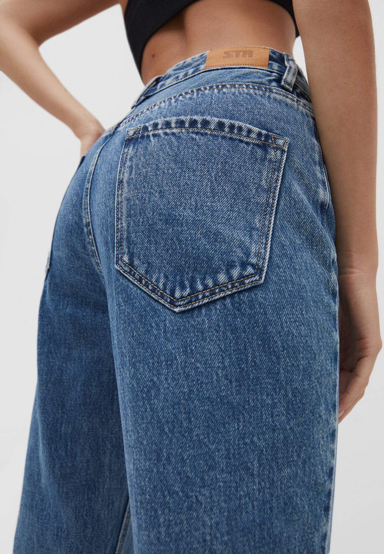 calça jeans de corte reto