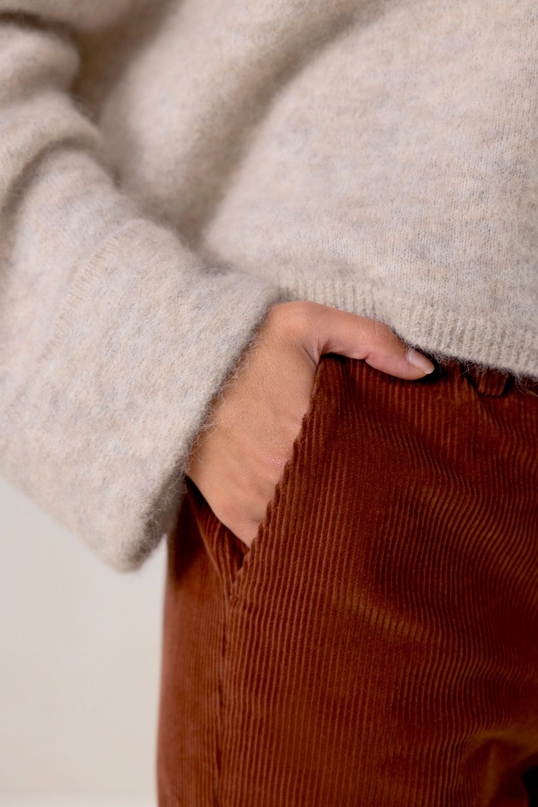 Donkerbruine wide leg corduroy broek