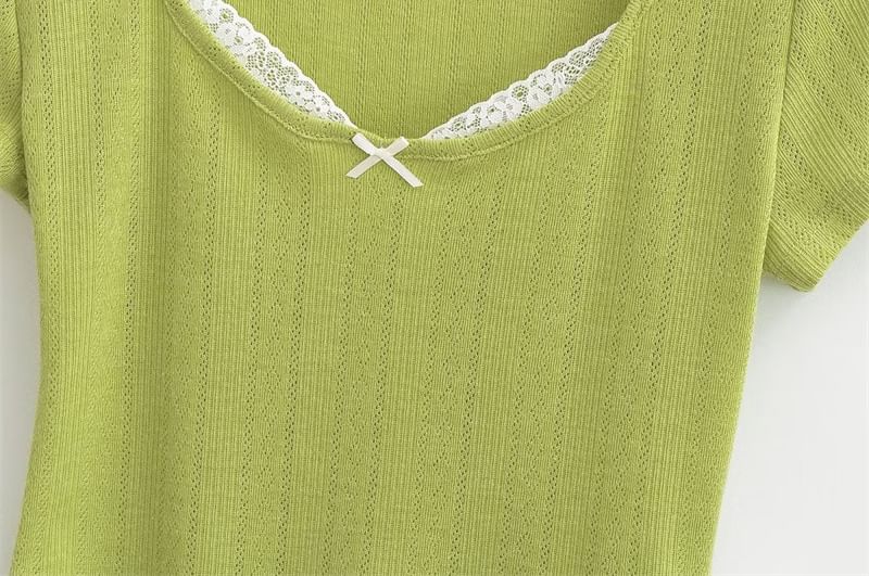 Larlige - Korte mouwen V-hals nep tweedelig tweekleurig kanten paneel crop T-shirt met strikaccent