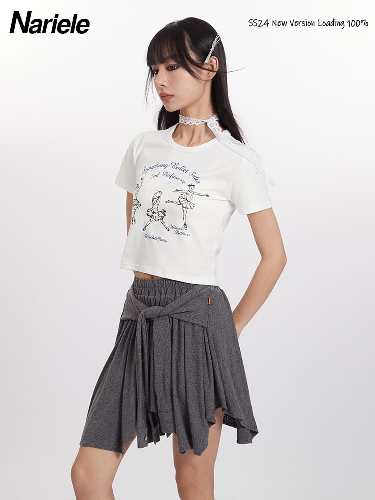 Nariele - Korte mouw ballet- en letterprint slim-fit crop top