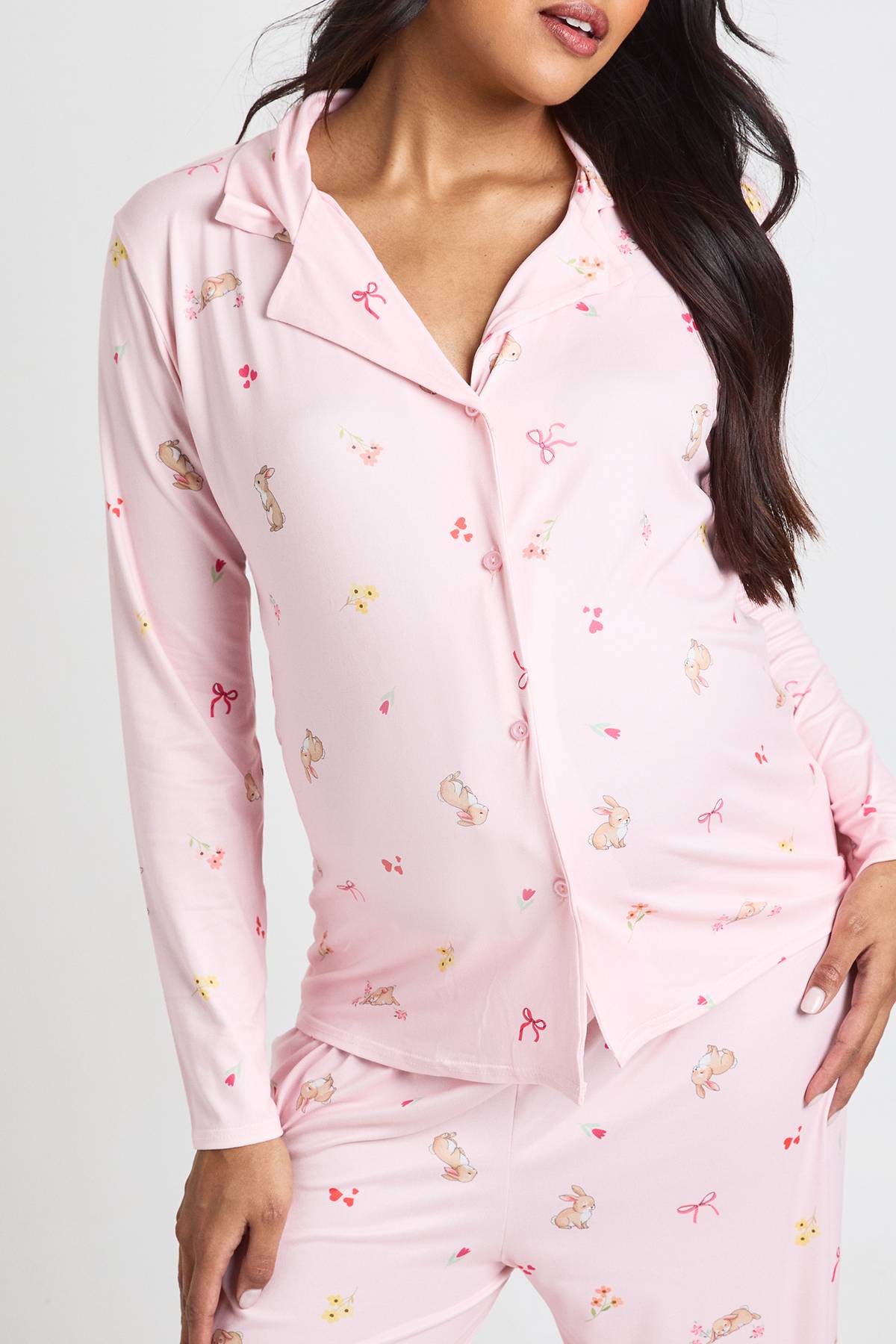 boohoo Ensemble De Pyjama De Maternité Chemise À Manches Longues Et Pantalon Imprimé Lapins Et Nœuds