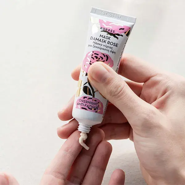 Máscara Facial Noturna Reparadora e Anti-Fadiga Korres Beauty Shots Rosa Damascena, 18ml