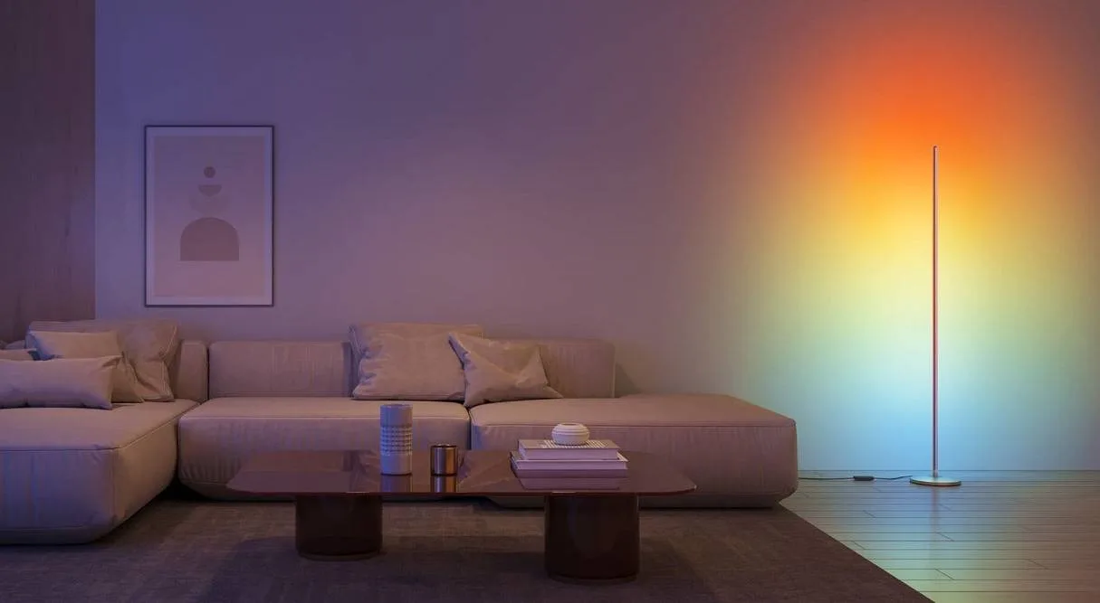 Govee RGBICW Smart Corner Lampe connectée