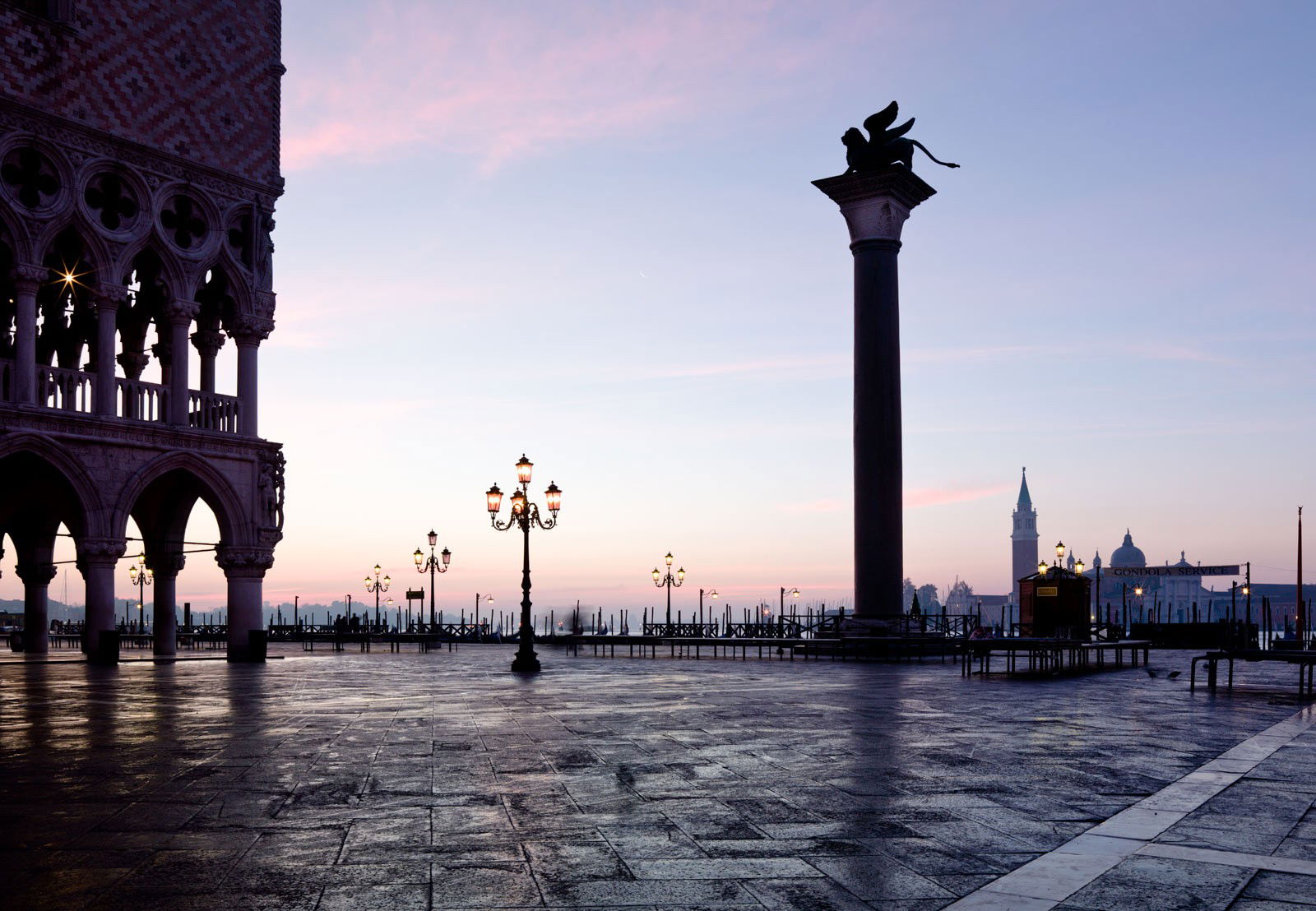 Piazza di San Marco, Venezia by Farin Urlaub - Limited Edition. Edition of: 100. Signed.