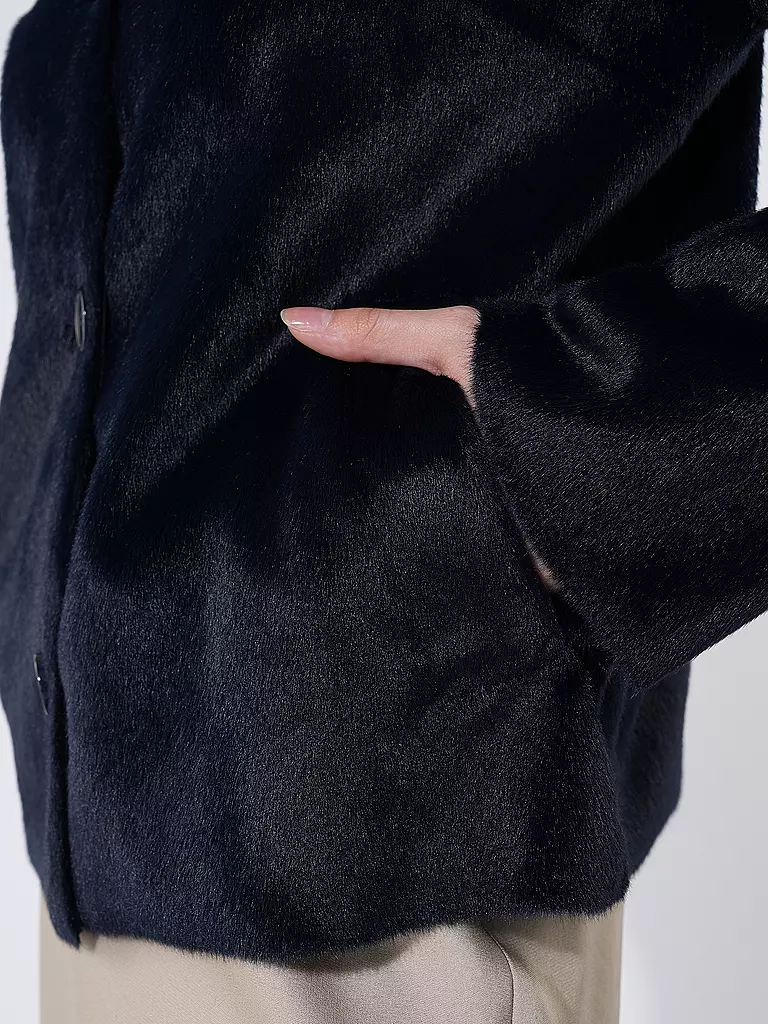 RICH & ROYAL Jacke in Felloptik blau