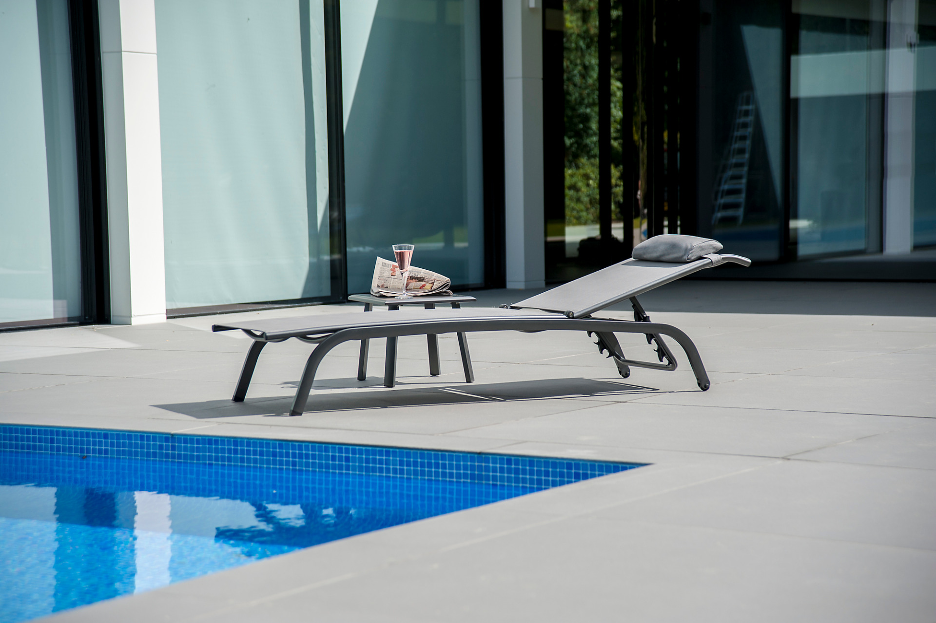 Bain de soleil protofino lite réglable et empilabe