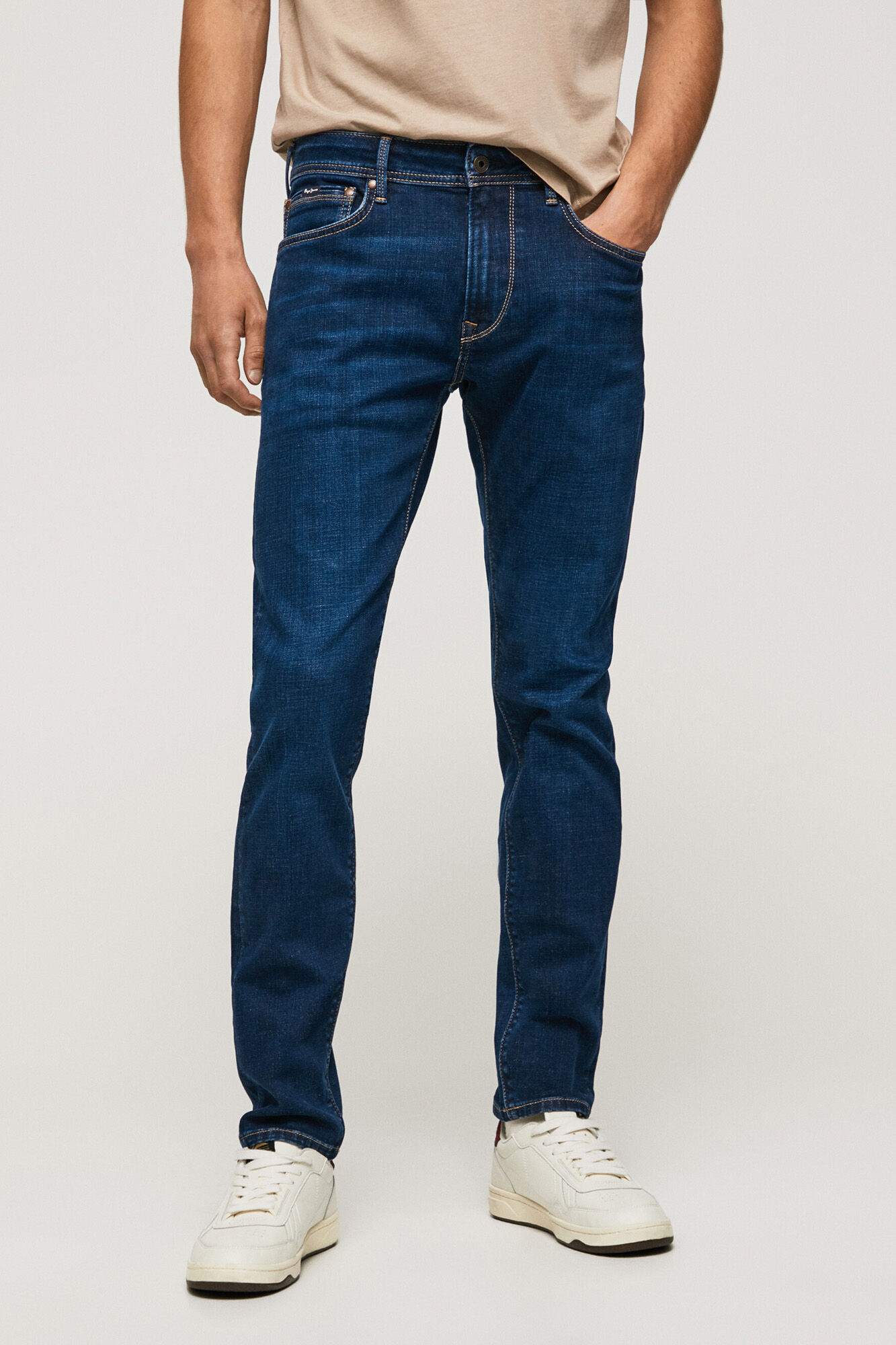 Calça jeans masculina de corte regular