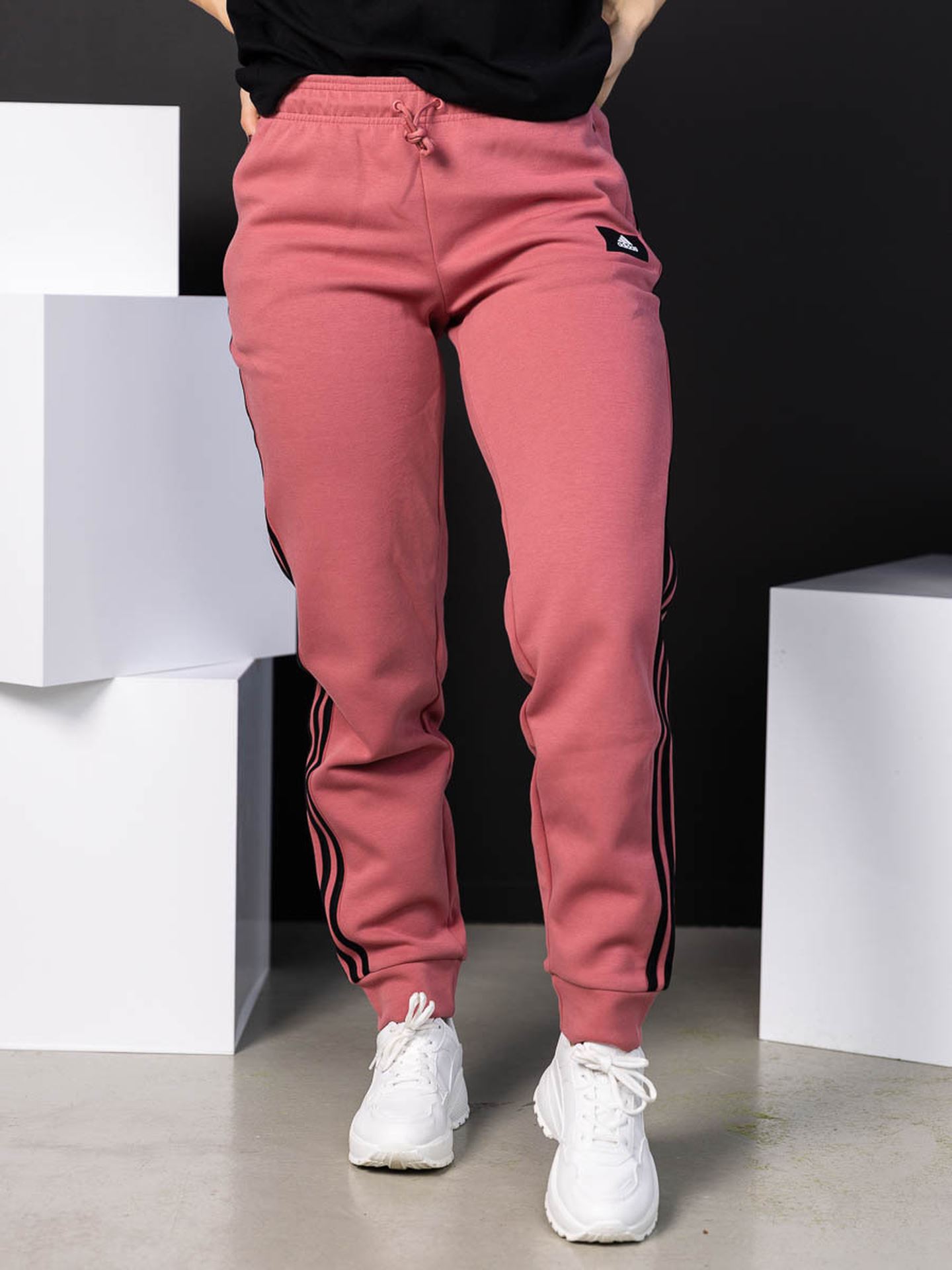 Future Icons 3-Stripes Regular Pant
