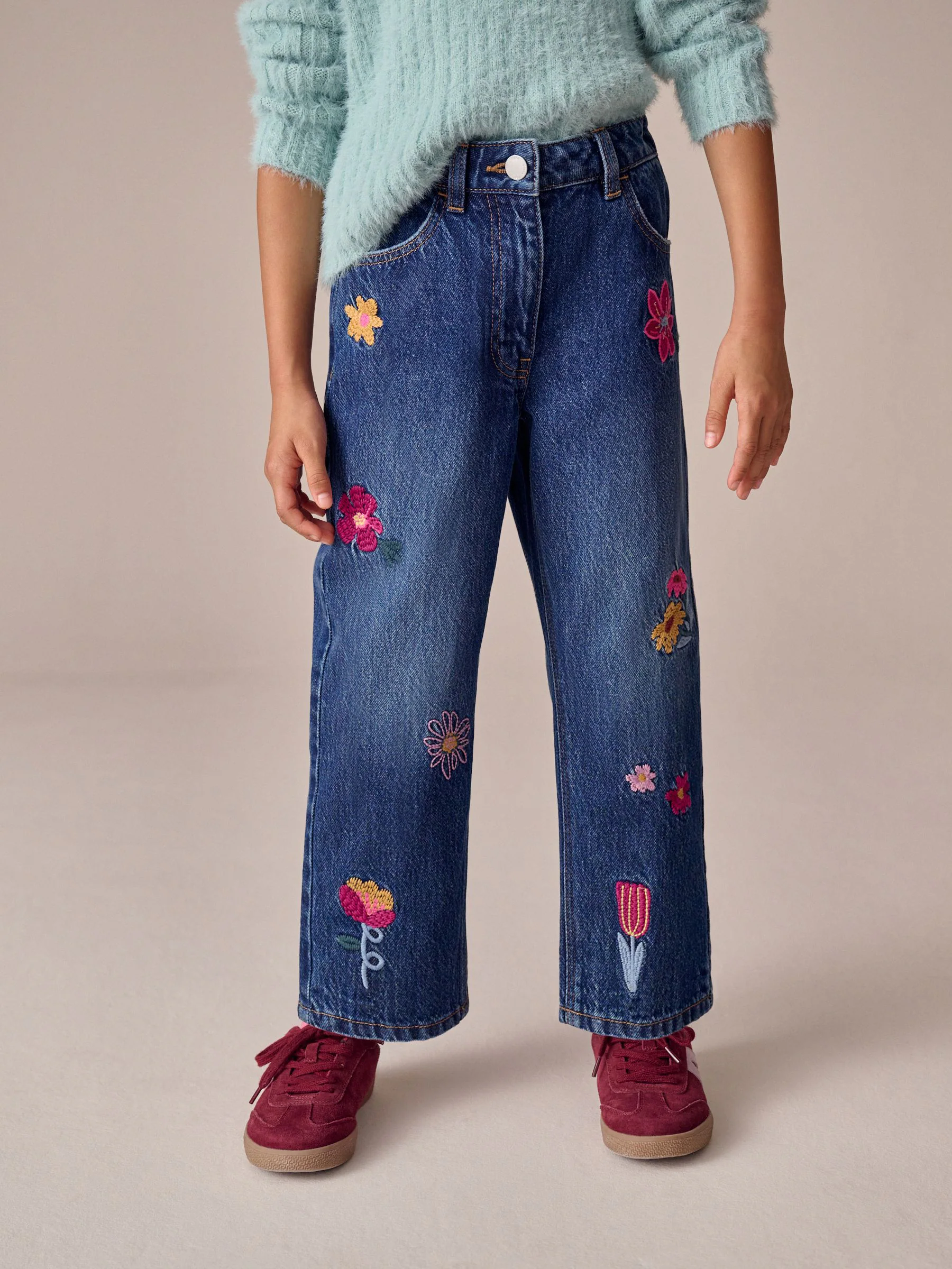 Normaal blauw - Jeans met rechte pijpen en bloemenborduursel (3-16jr)