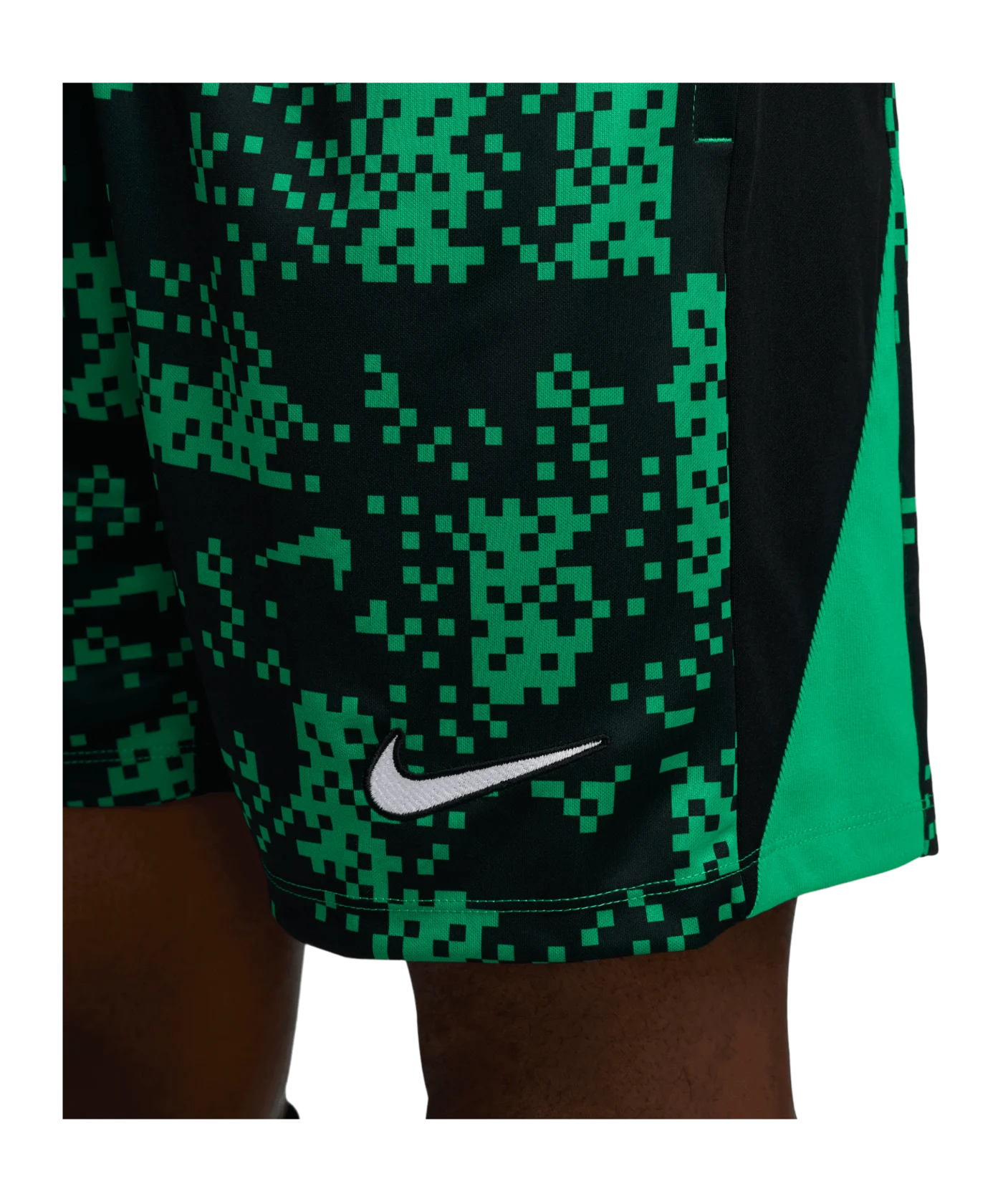 Nike Academy Pro Short Grün F324
