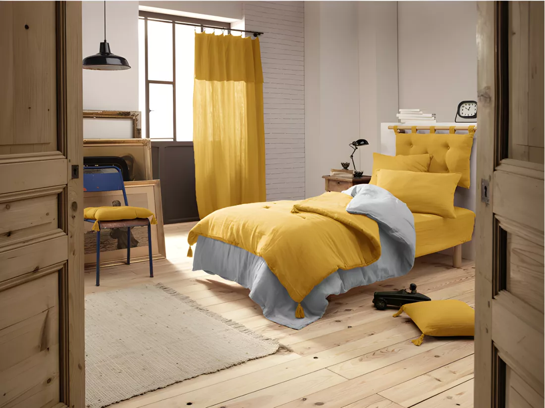 Édredon 150 x 150 cm en gaze de coton jaune avec 4 pompons - PEPA