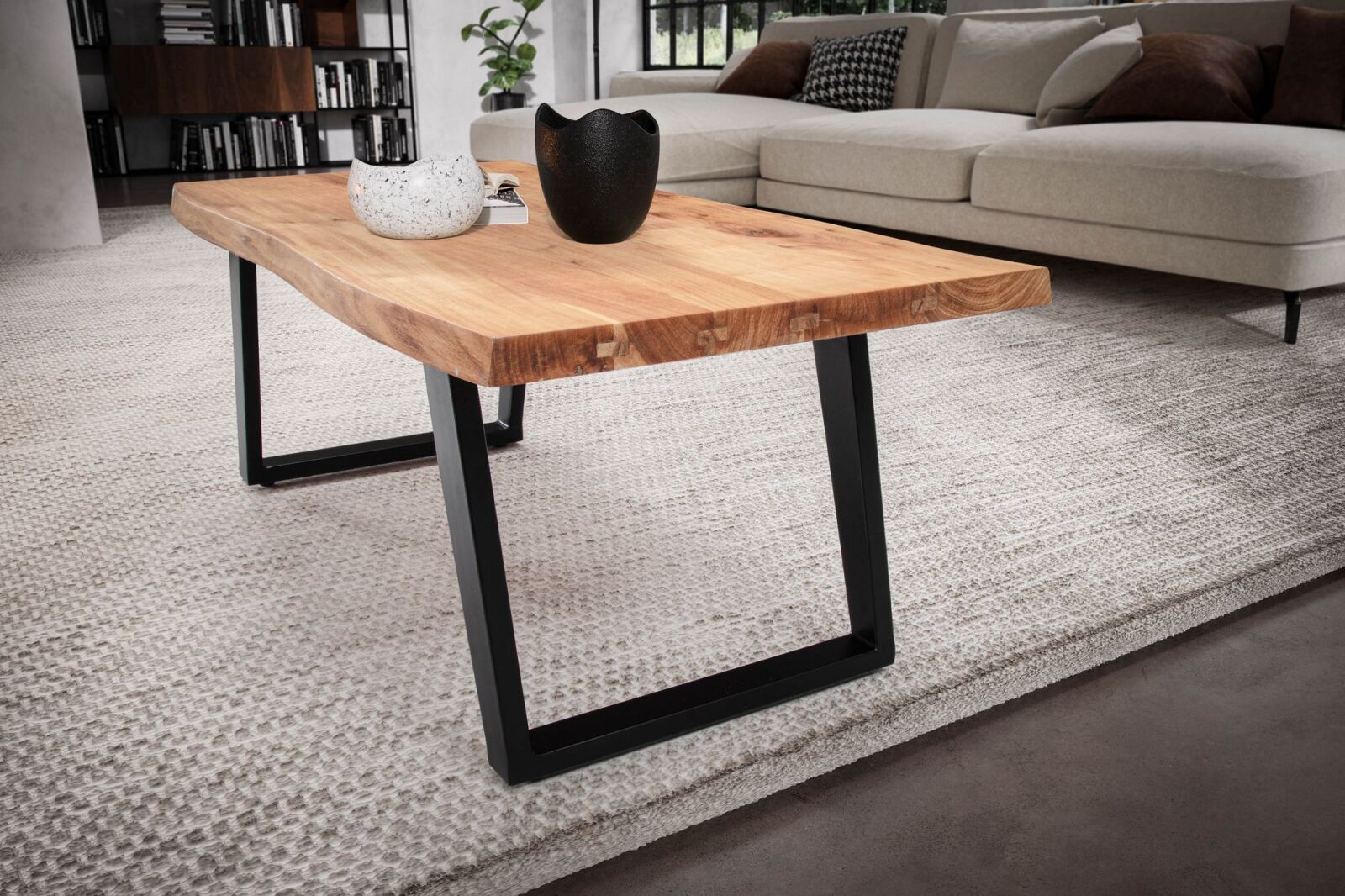 Couchtisch - Akazie massiv - U-Gestell schwarz - 120x60 cm