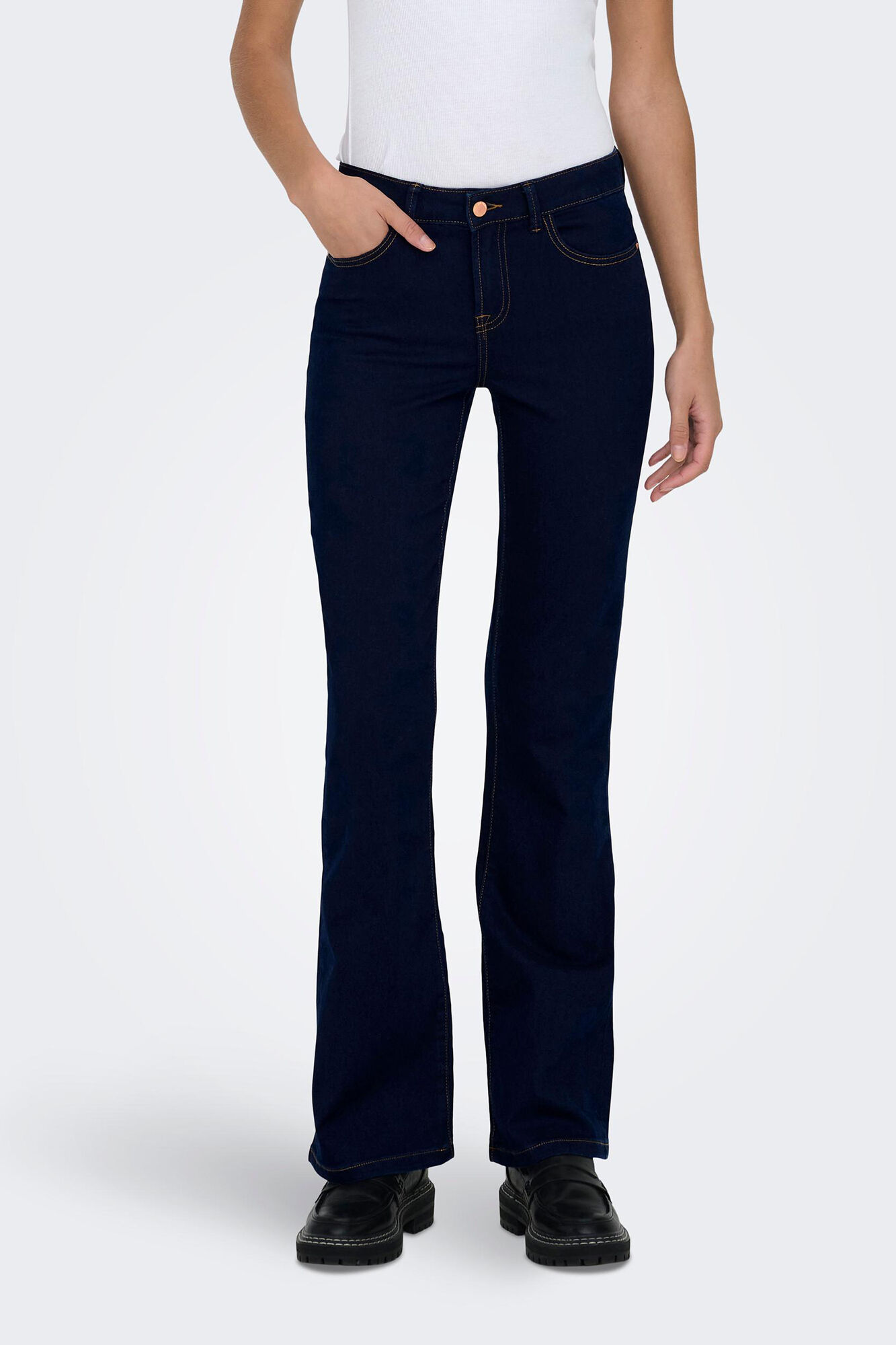Calça jeans flare de cintura alta