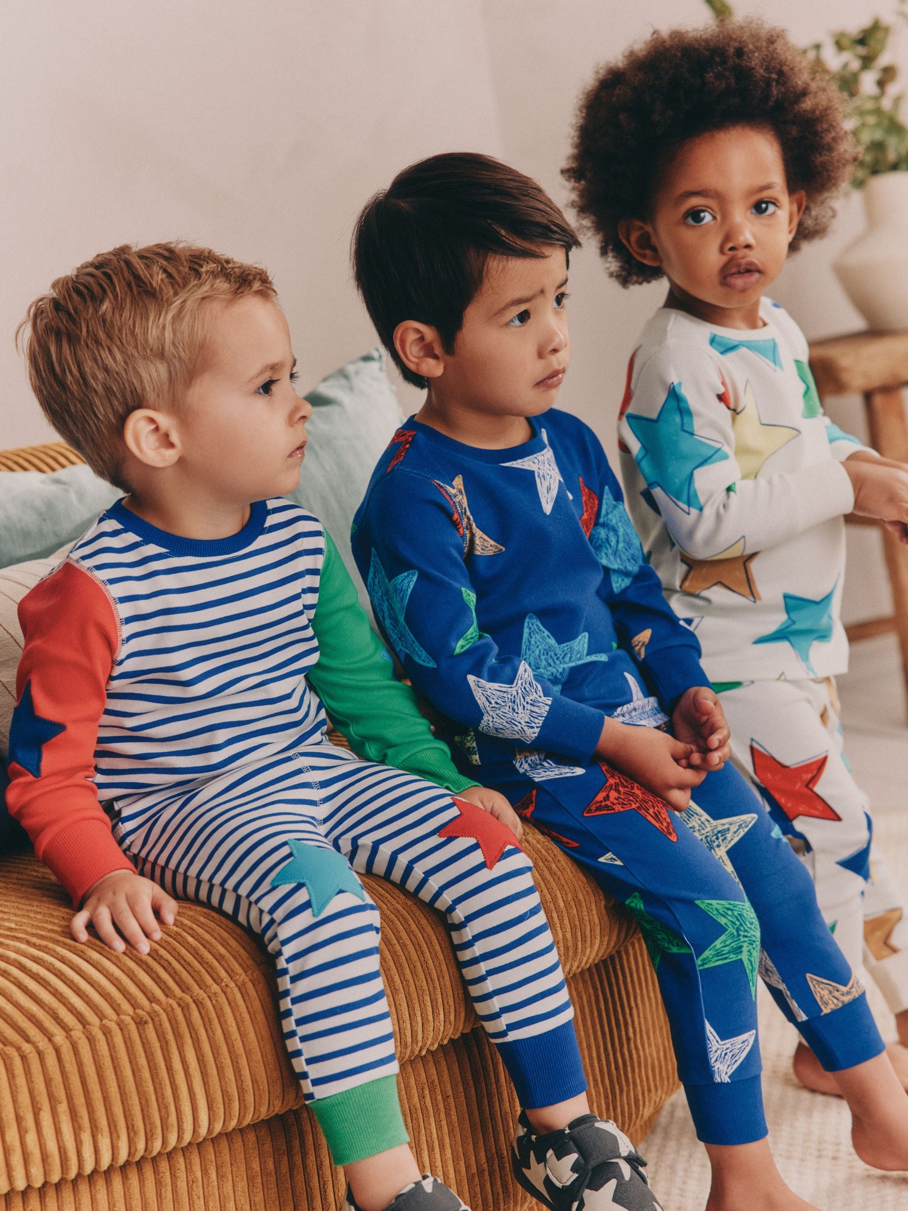 Meerkleurig sterren  - Verpakking van 3 knusse pyjama's (9 mnd-10 jr)