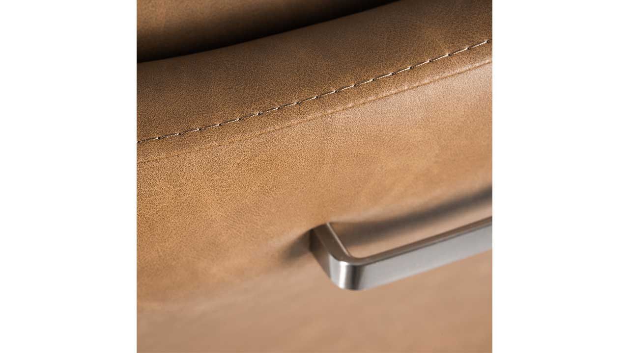 Eetfauteuil Seven B60 x D68 x H94 cm