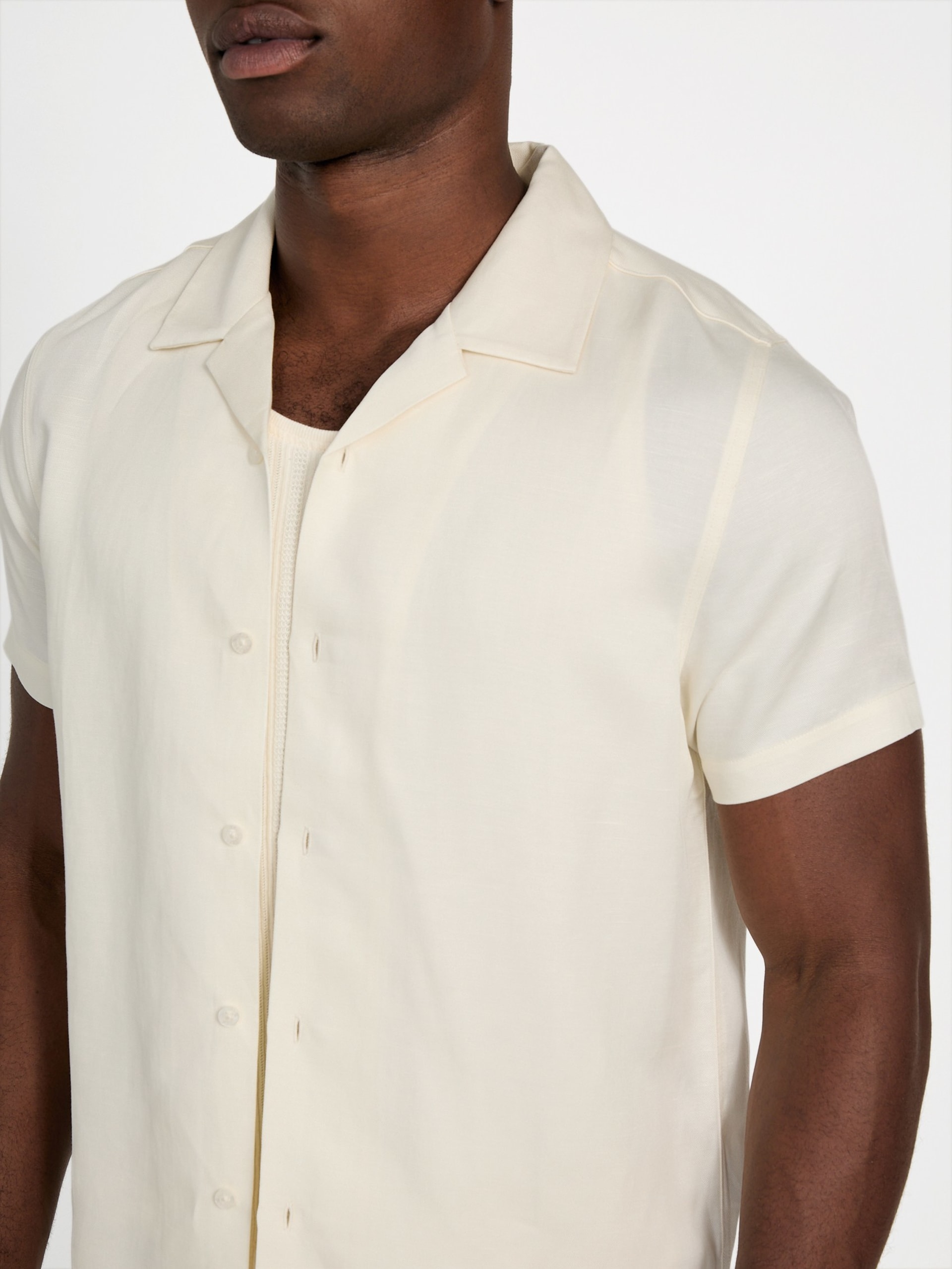 Camisa Eco Ari Twill com Gola Aberta