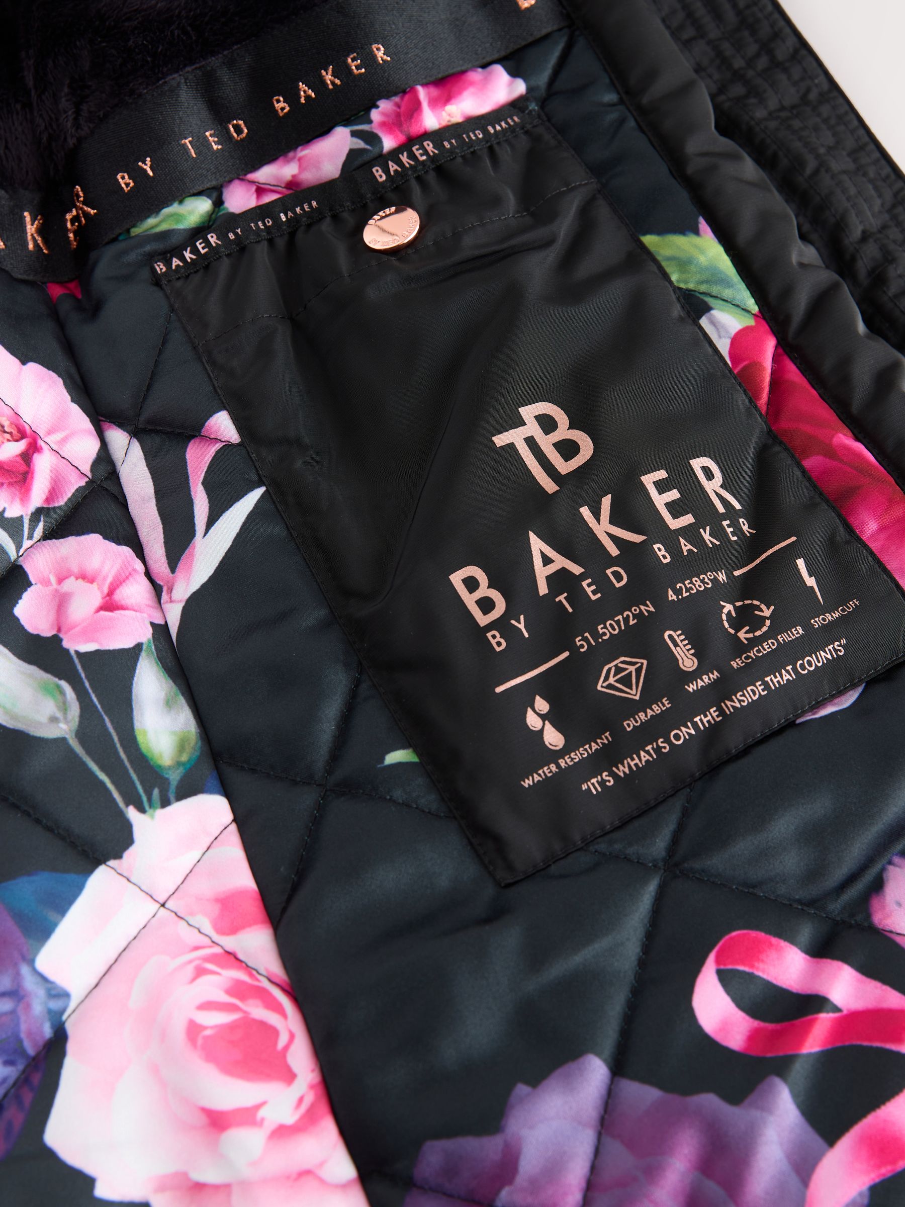 Zwart - Baker by Ted Baker Regenbestendige gewatteerde lange jas met strik op de rug en ceintuur