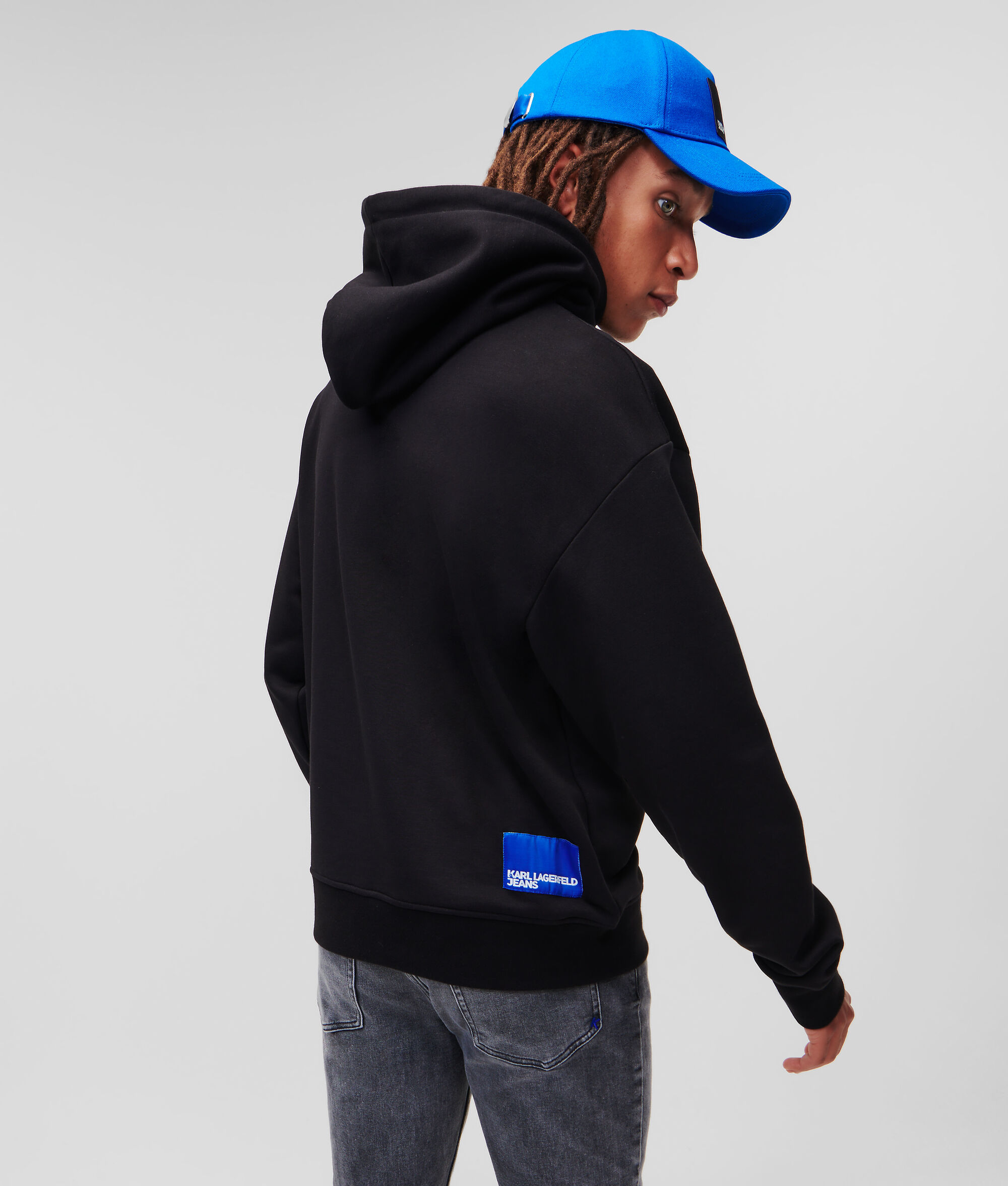 SWEAT À CAPUCHE AVEC LOGO KLJ
