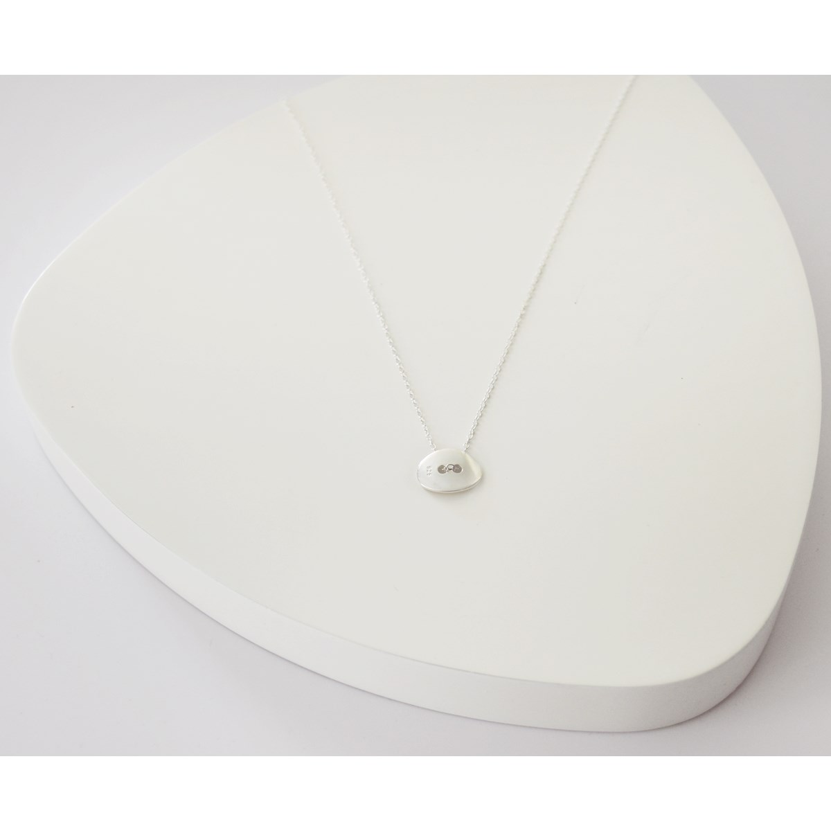 Collier délicat minimaliste Pendentif bouton  argent 925