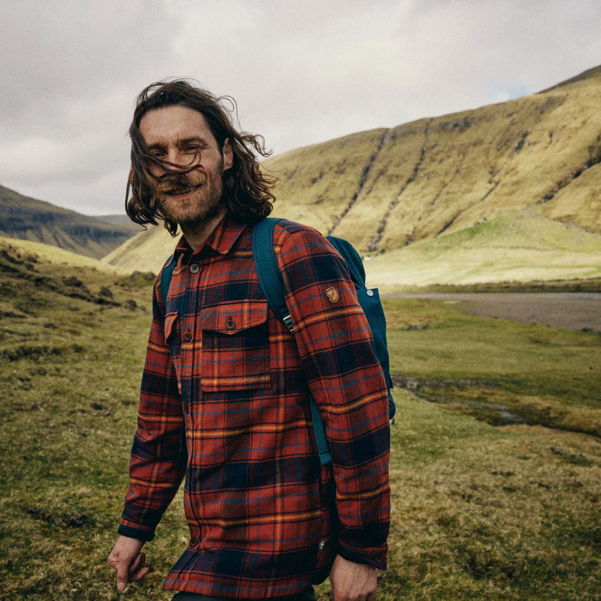 Fjällräven Men's Övik Lite Padded Shirt Autumn Leaf/Dark Navy