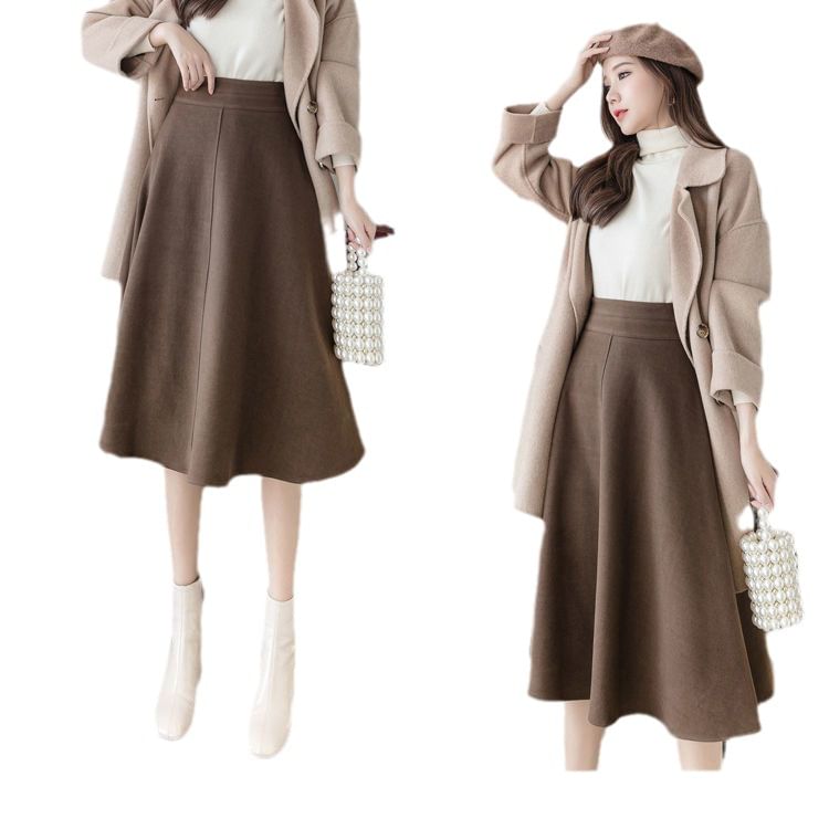 INEN - Hoge taille effen midi A-lijn rok