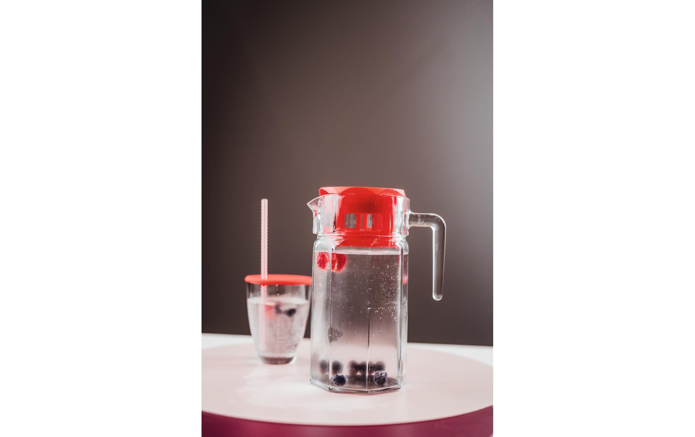 Krug Carre 1.5 l, TransparentWasserkrug mit Deckel und Henkel