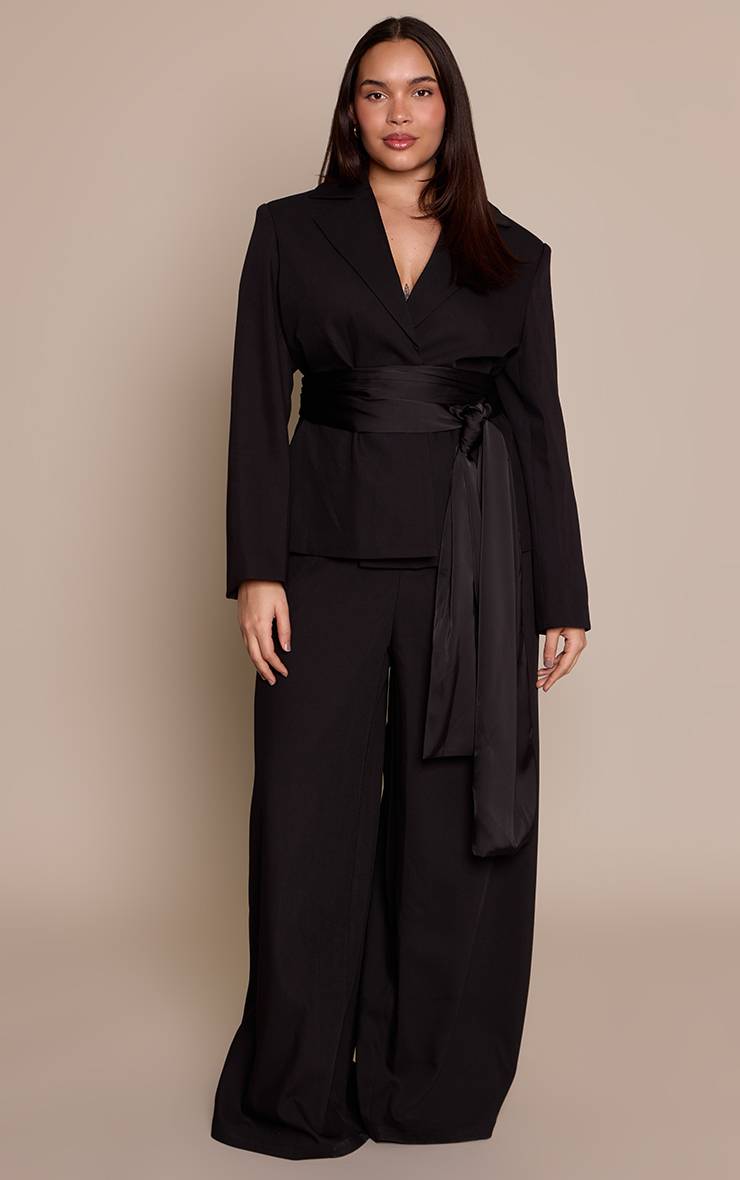 Noir Blazer Ceinturé Oversize En Satin Tissé Grande Taille Ensemble Coordonné