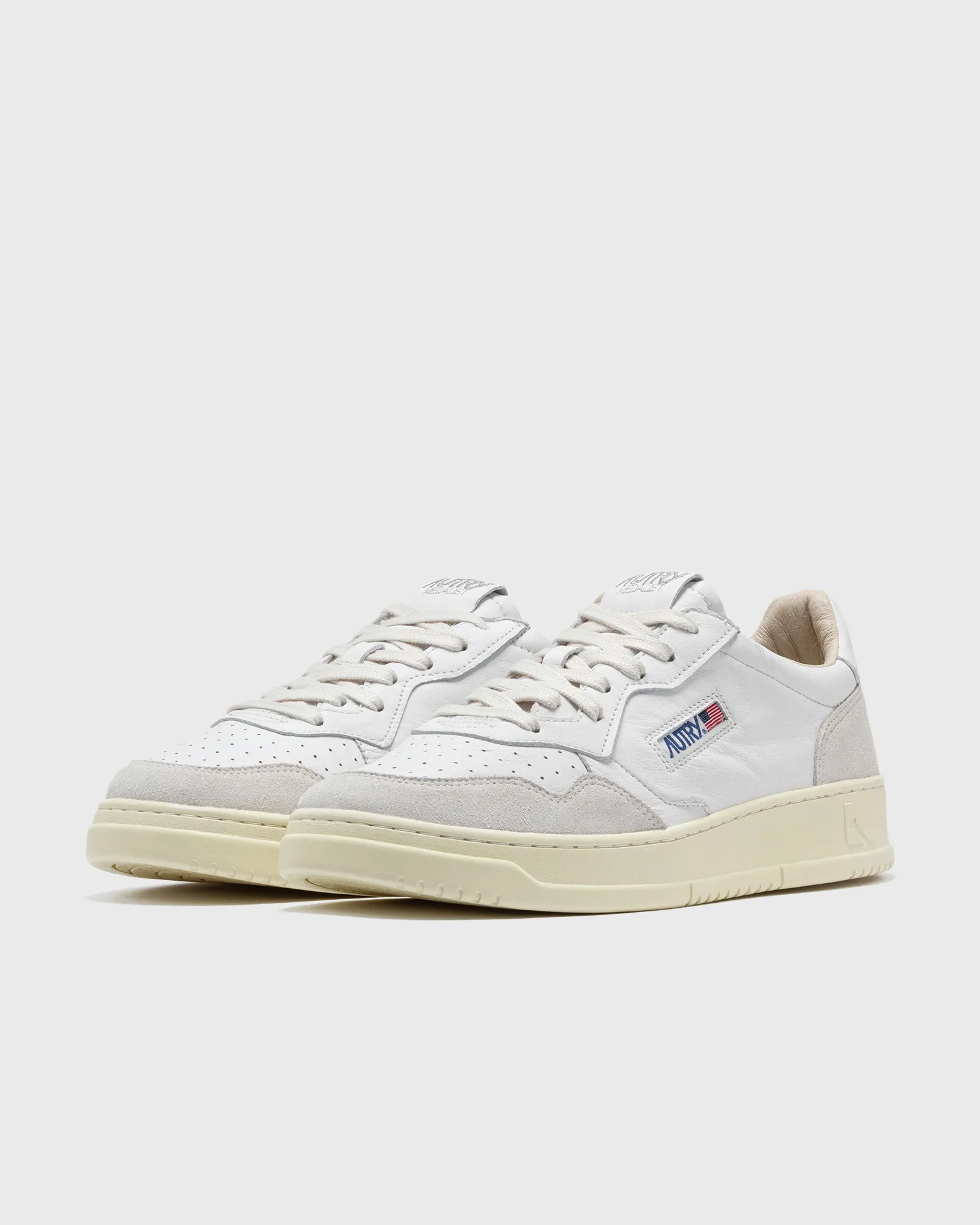 Autry Action Shoes MEDALIST LOW