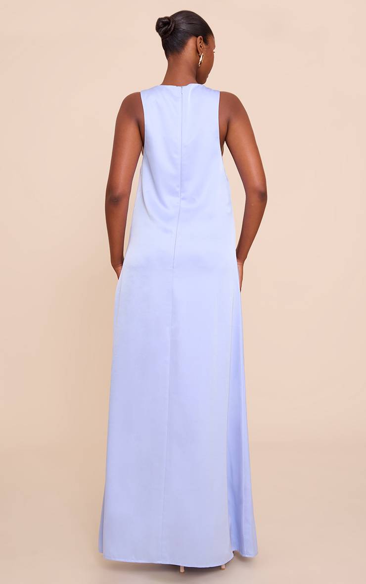Bleu Robe Longue En Satin Sans Manches À Encolure Bateau