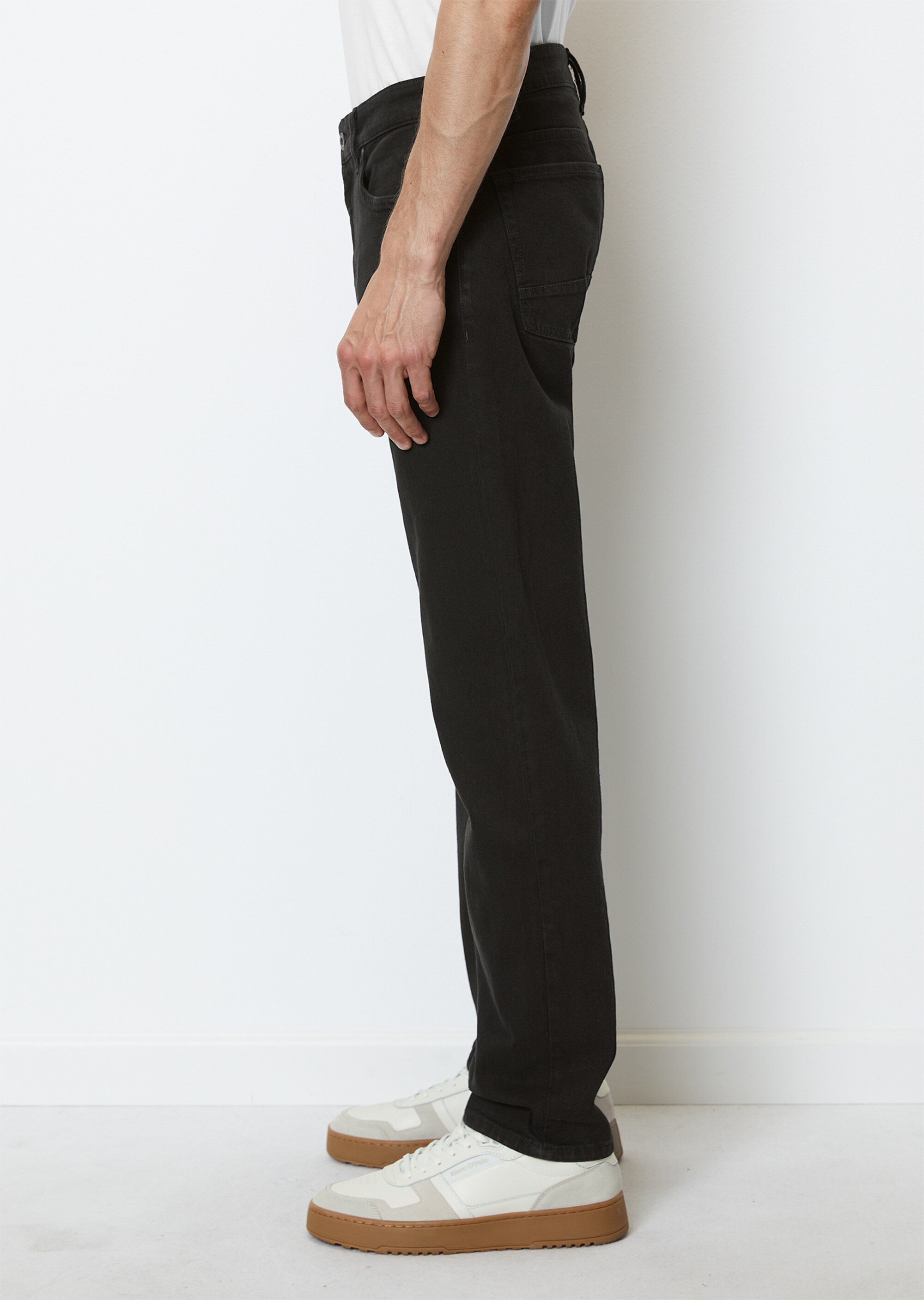 Jeans Modell KEMI regular aus Bio-Baumwolle-Mix