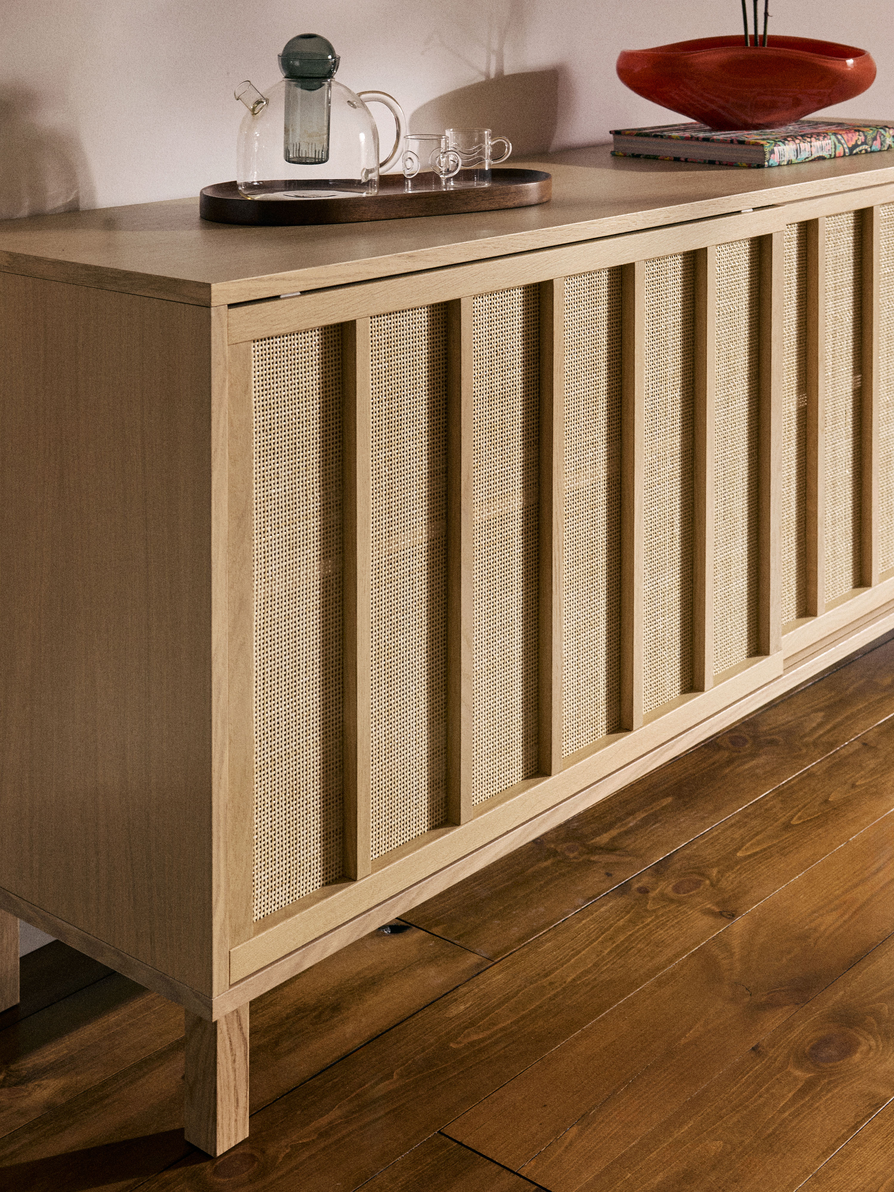 Dressoir Echo met rotan voorzijde