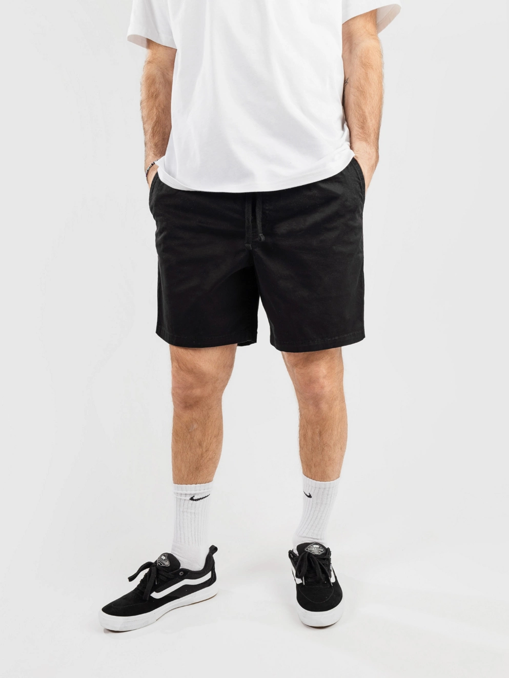 Vans Range Relaxed Elastic Shorts black