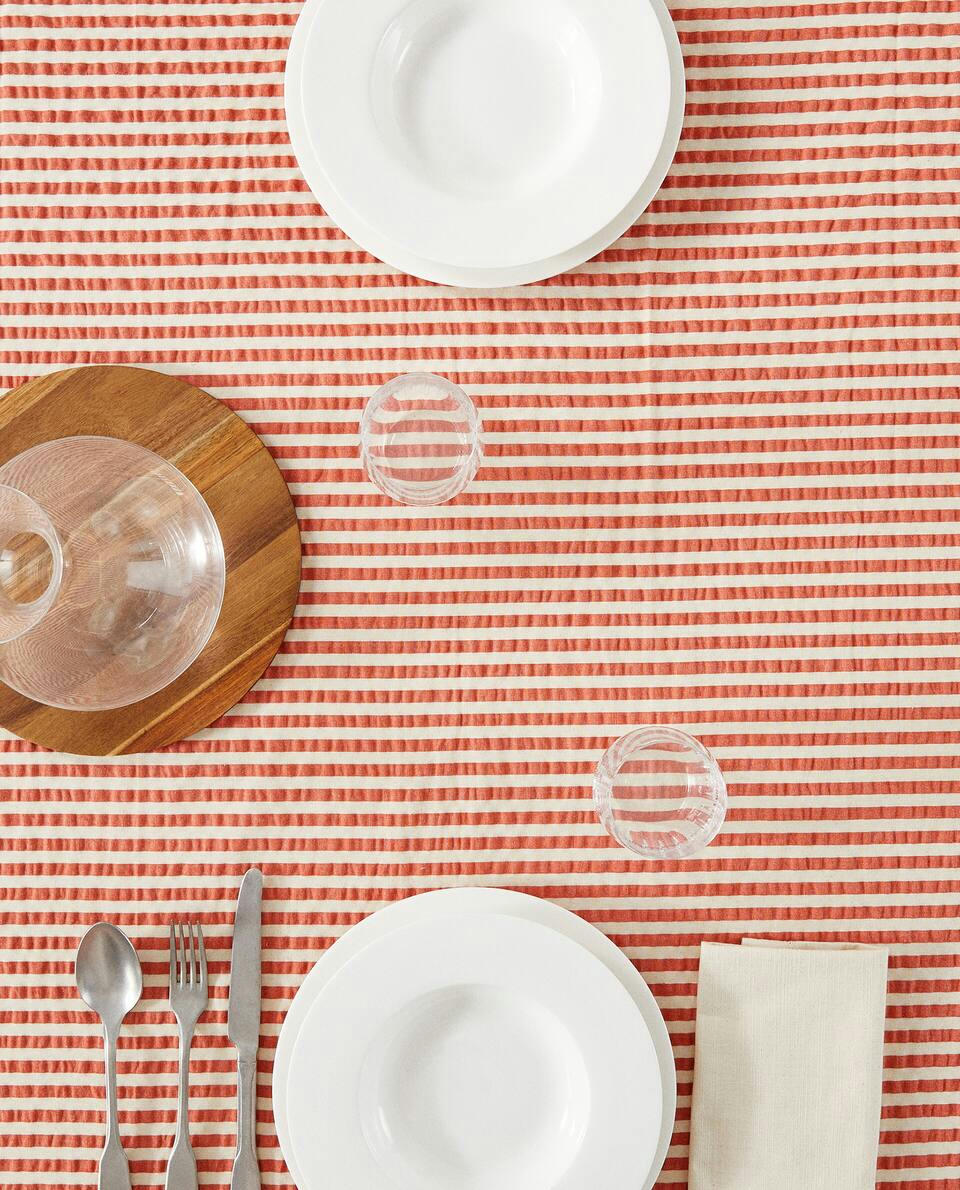 TOALHA DE MESA LISTRADA