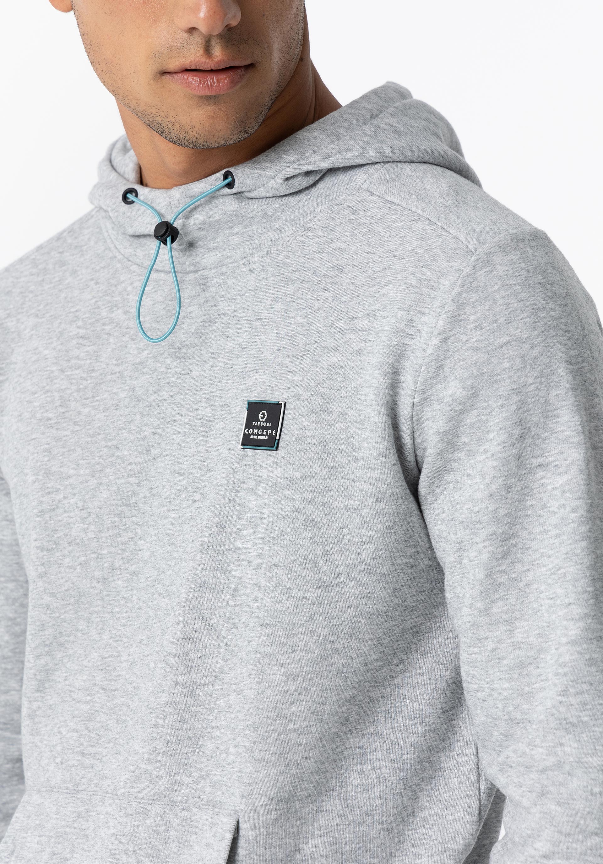 Hoodie com Aplicação Frontal