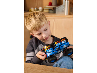 LEGO Monster Jam™ Grave Digger™ vuur en ijs (42219)