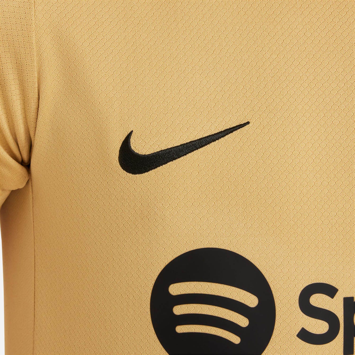 Nike  Strike Tee