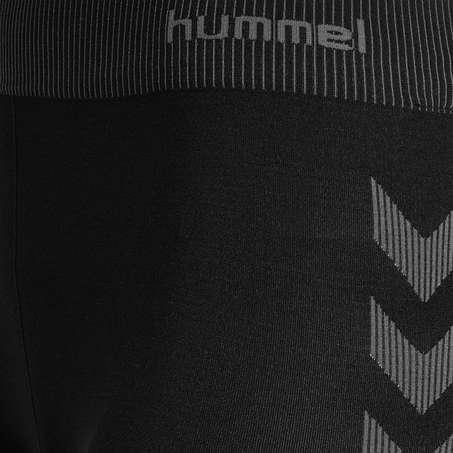 Hummel First Seamless Short Women