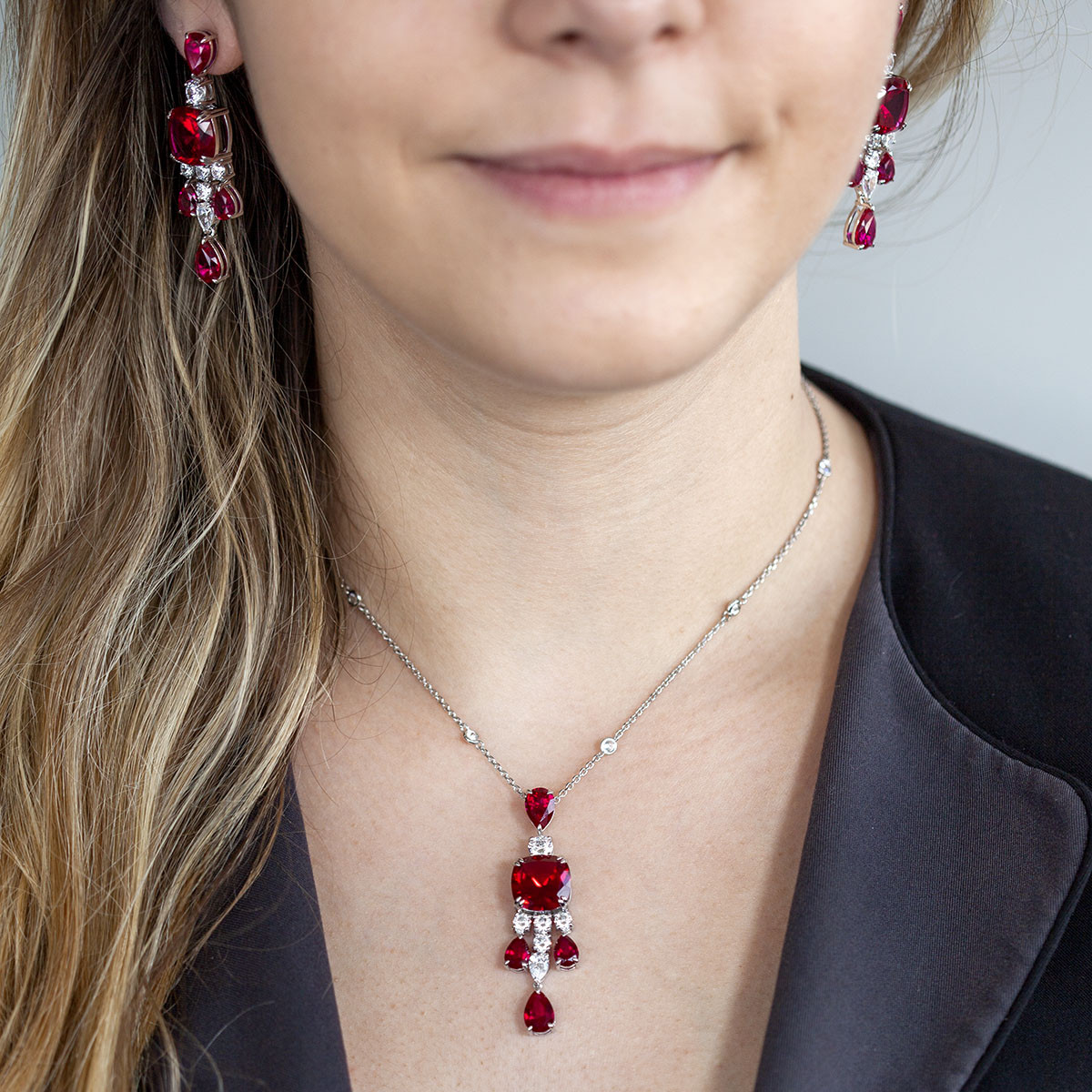 Collier argent 925 pierres synthétiques rouge zirconias 40cm