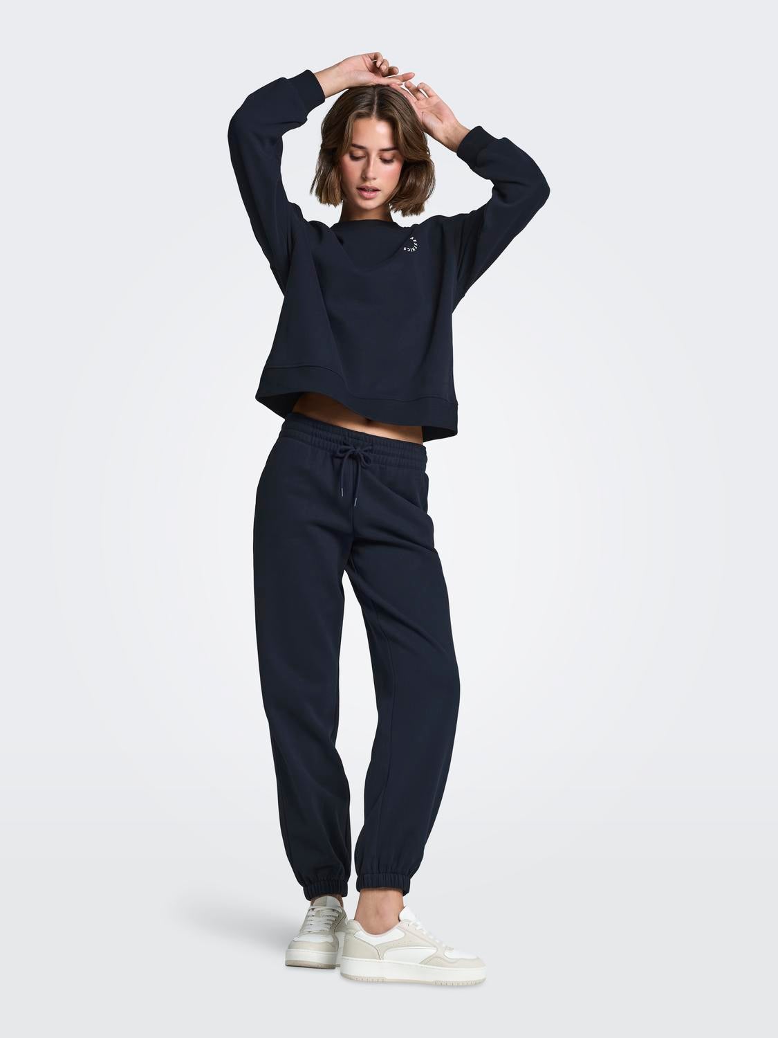 JDYSALLY Mittlere Taille Locker geschnitten Jogginghose Sky Captain