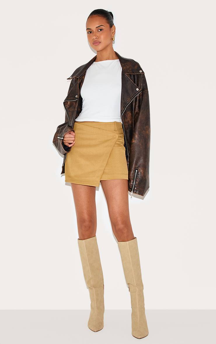 Vert Olive Mini Jupe-short Tissée Avec Détails Bords Bruts