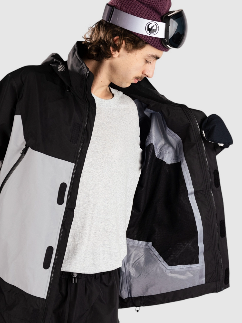 Howl Shell Jacket black