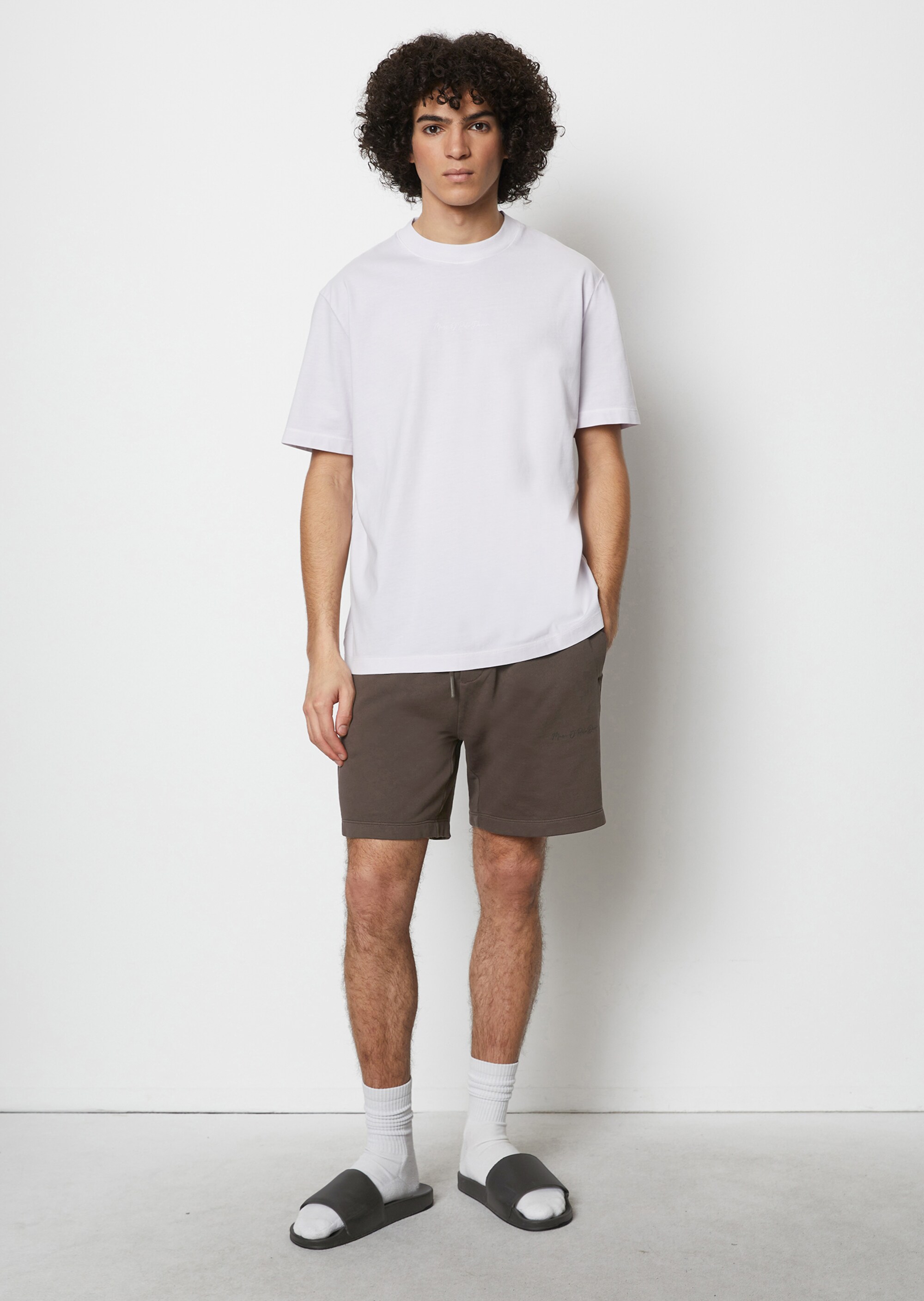 T-Shirt relaxed mit Rückenprint
