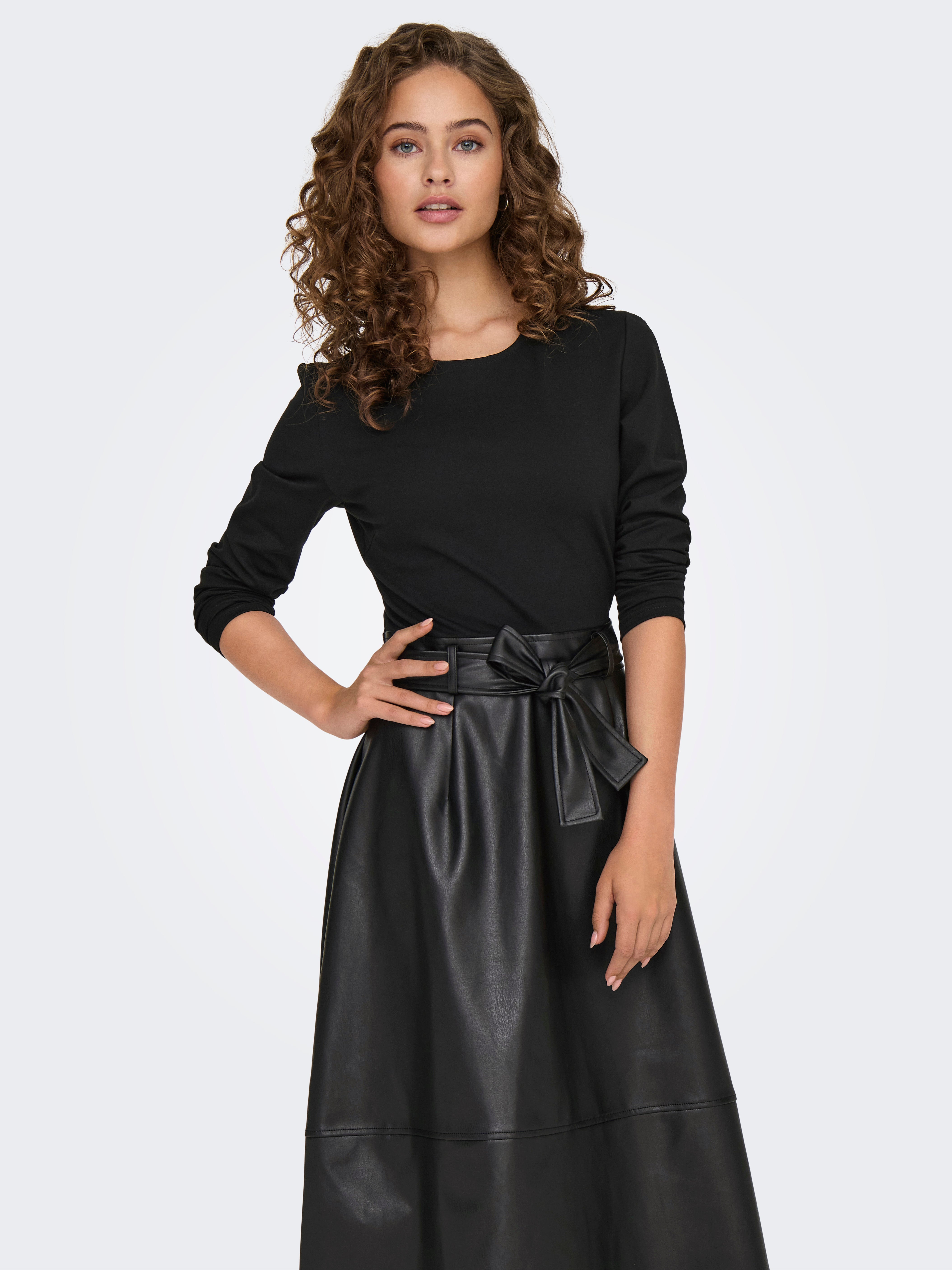 ONLMADDIE Kurzes Kleid Black
