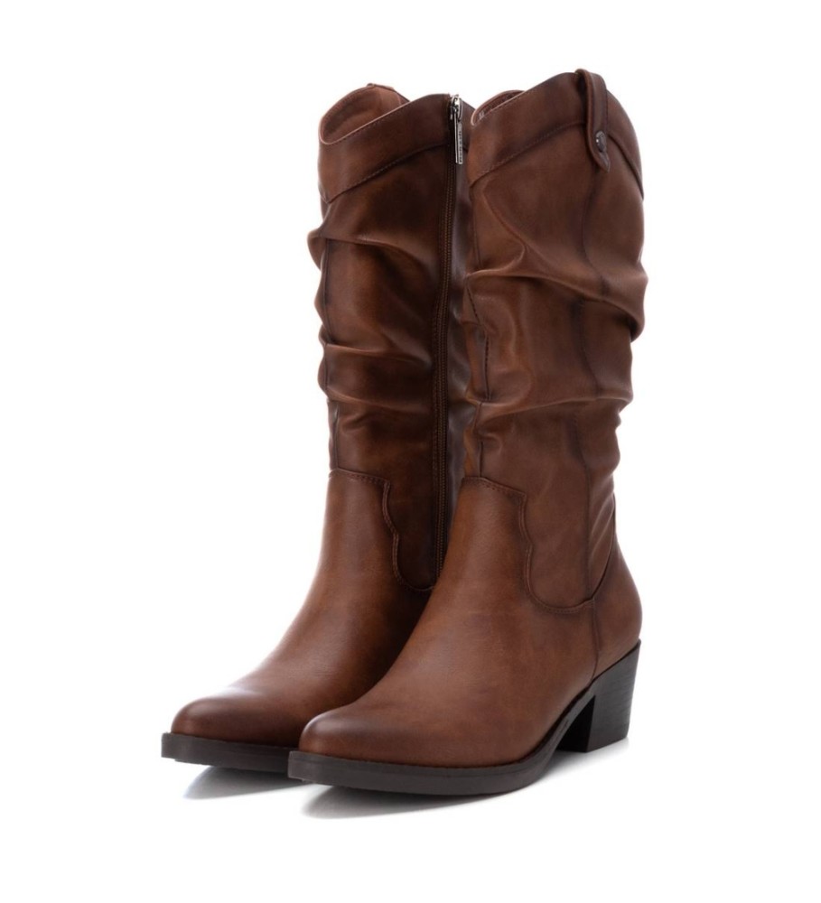 Botas Refresh 171412 marrom - Altura do salto: 5 cm -