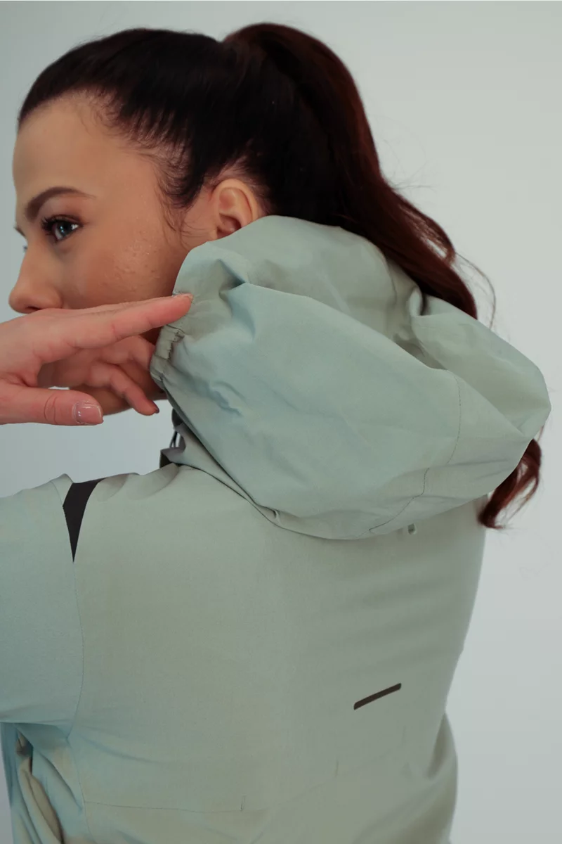 ASICS Accelerate Waterproof 2.0 Damen Laufjacke