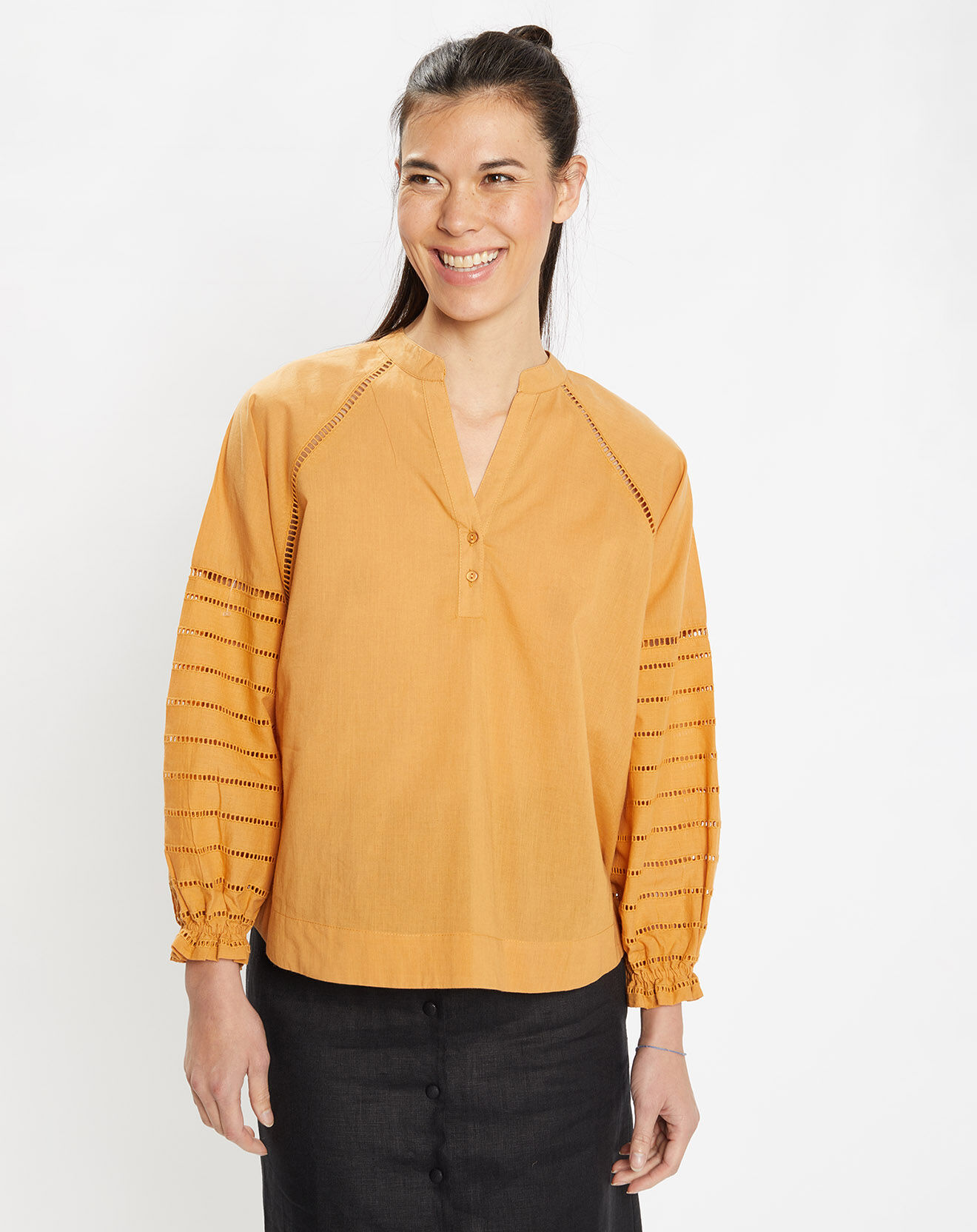 Galeries Lafayette Blouse ample en Coton Ramos broderie jaune foncé