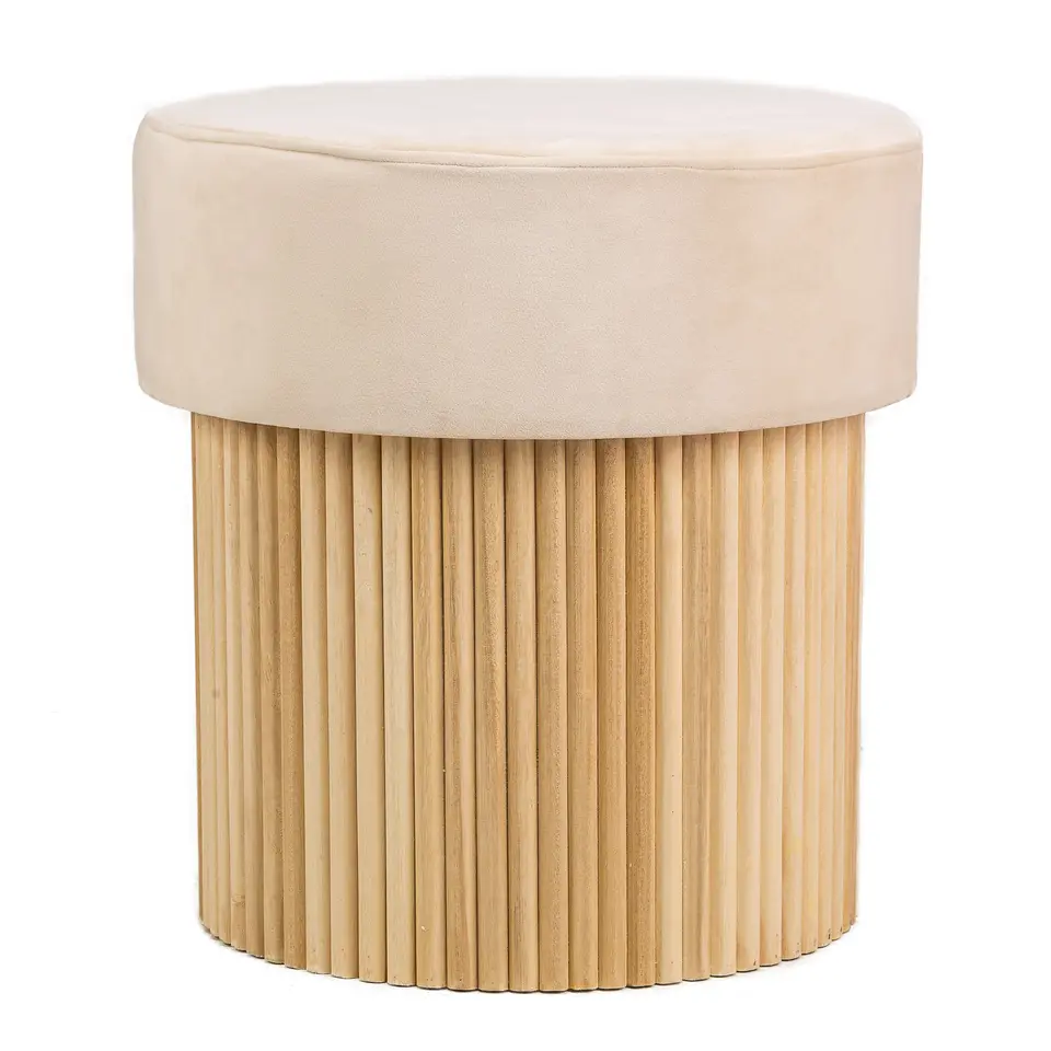 Poef en fluwelen beige