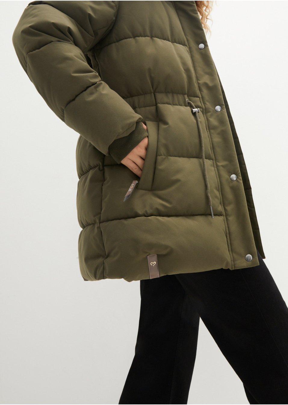 Veste matelassée avec lien à nouer à la taille