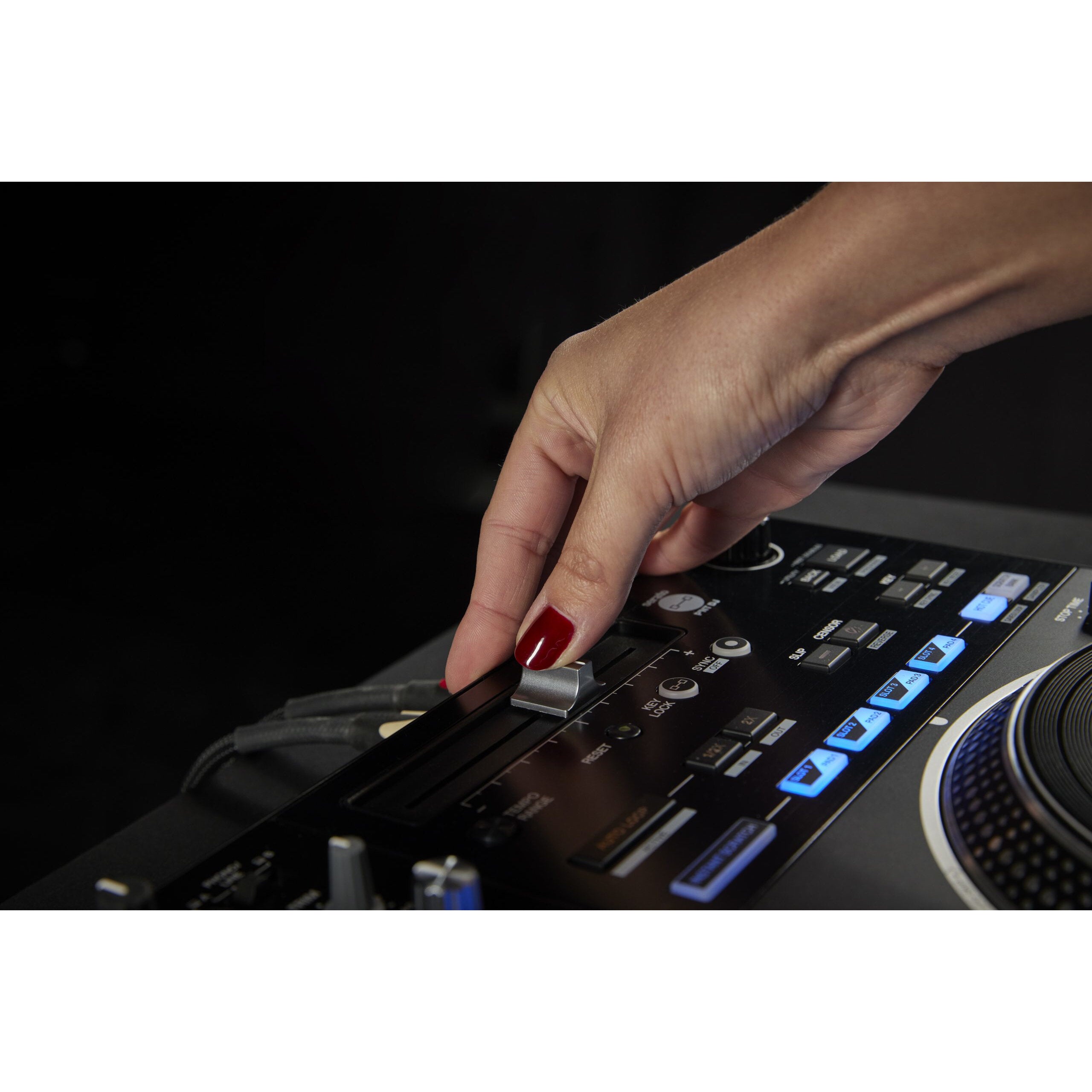 Pioneer DJ DDJ-REV7 DJ-controller voor Serato DJ Pro